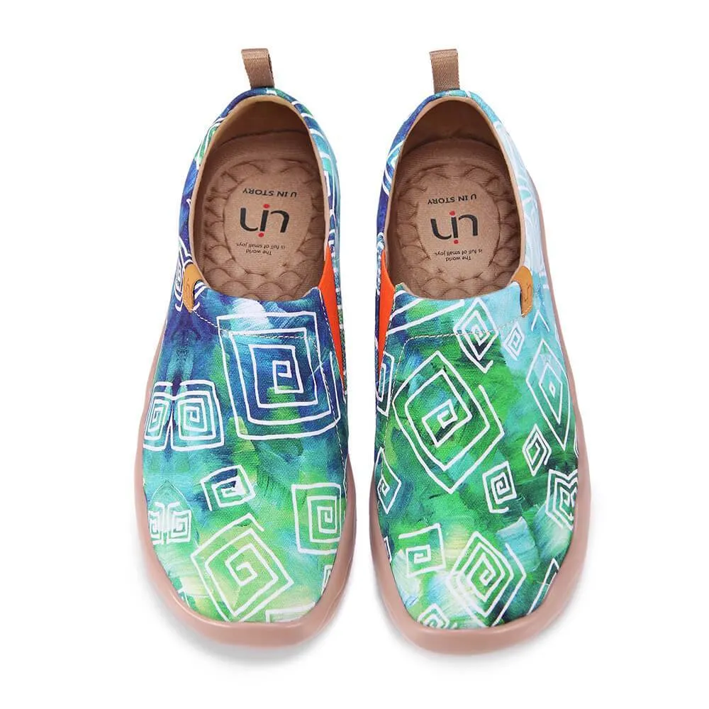 LOVE IN SPRING sold by UIN Footwear