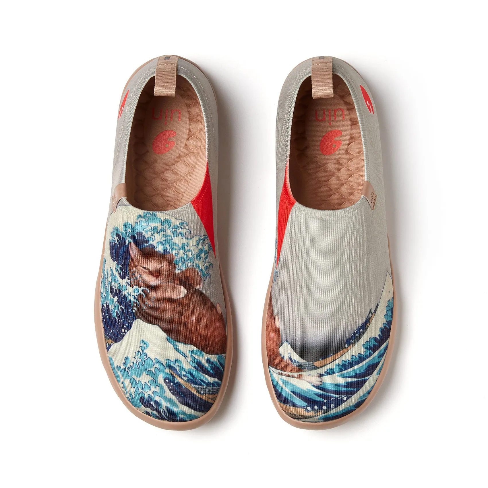 The Great Wave and the Cat 1 Toledo A1 Women sold by UIN Footwear