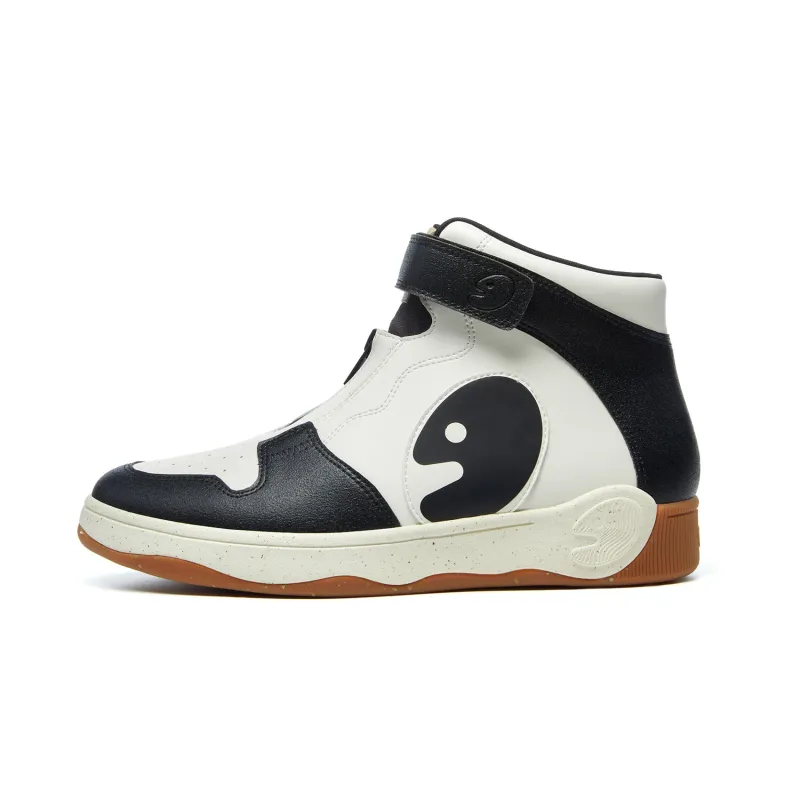 Black-White Light Men made by UIN Footwear