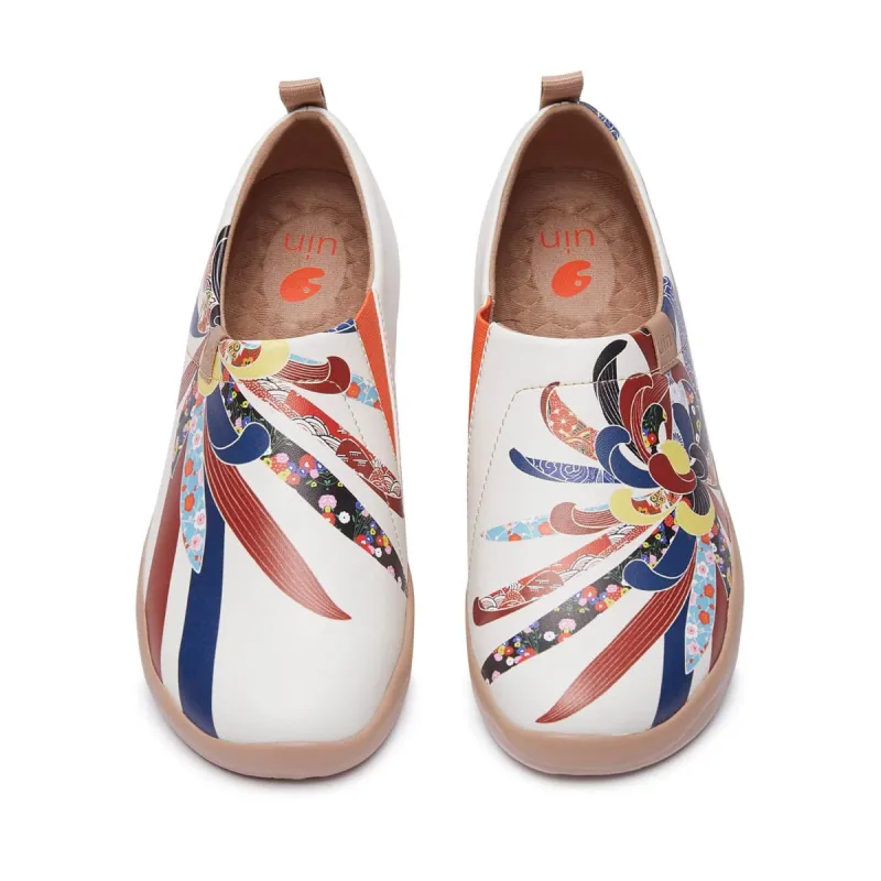 Chrysanthemum made by UIN Footwear