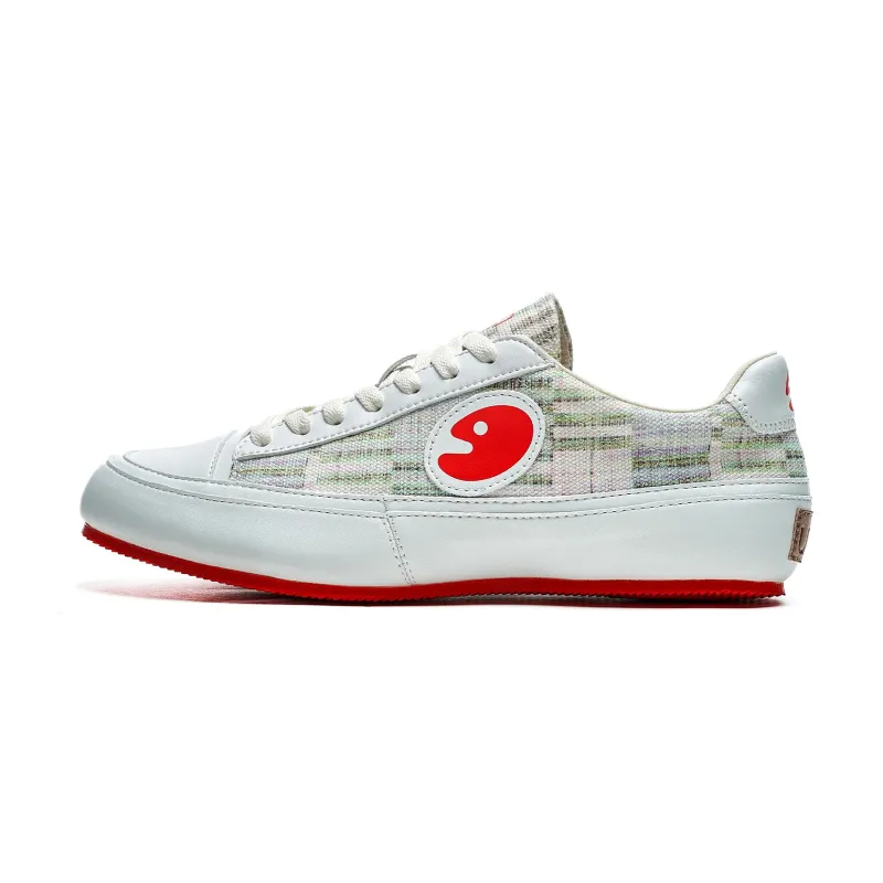 Interwoven Plaid Women made by UIN Footwear