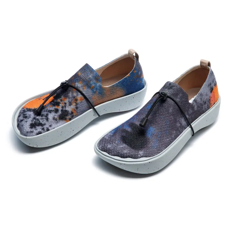 Pixel Mirage 6 Women sold by UIN Footwear