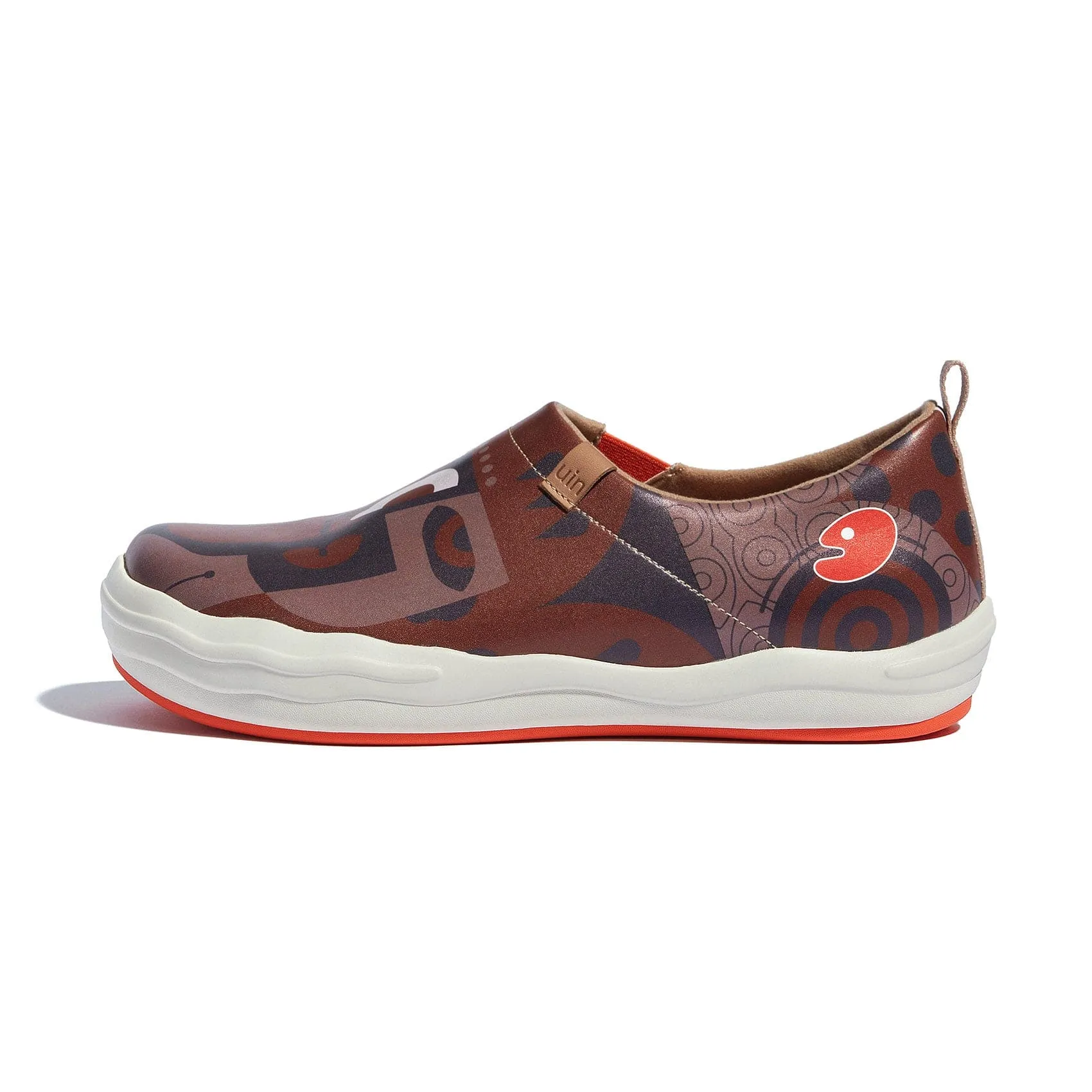 Close To U Toledo VIII Men sold by UIN Footwear