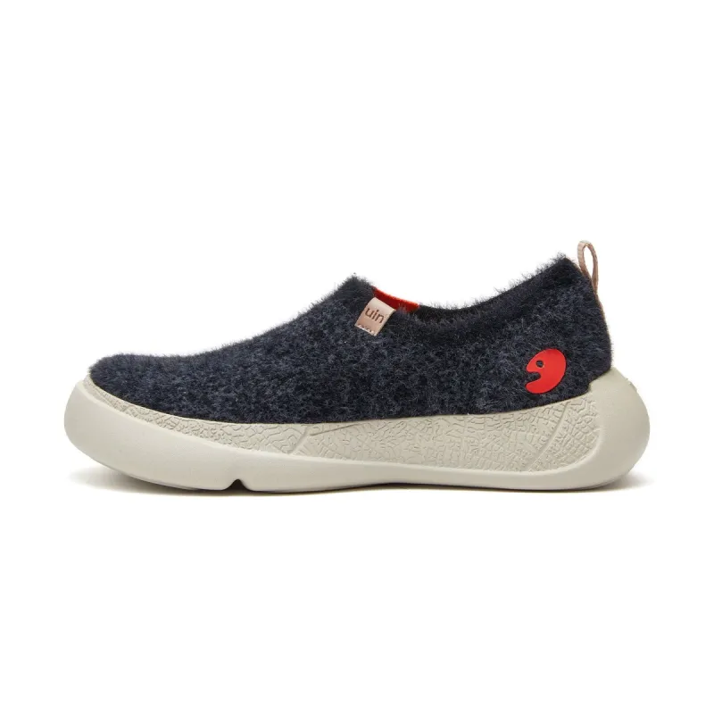 Bouncing Black Toledo XII Women sold by UIN Footwear