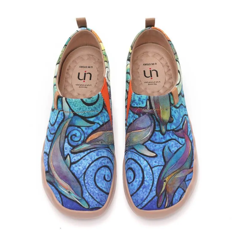 Porpoise sold by UIN Footwear