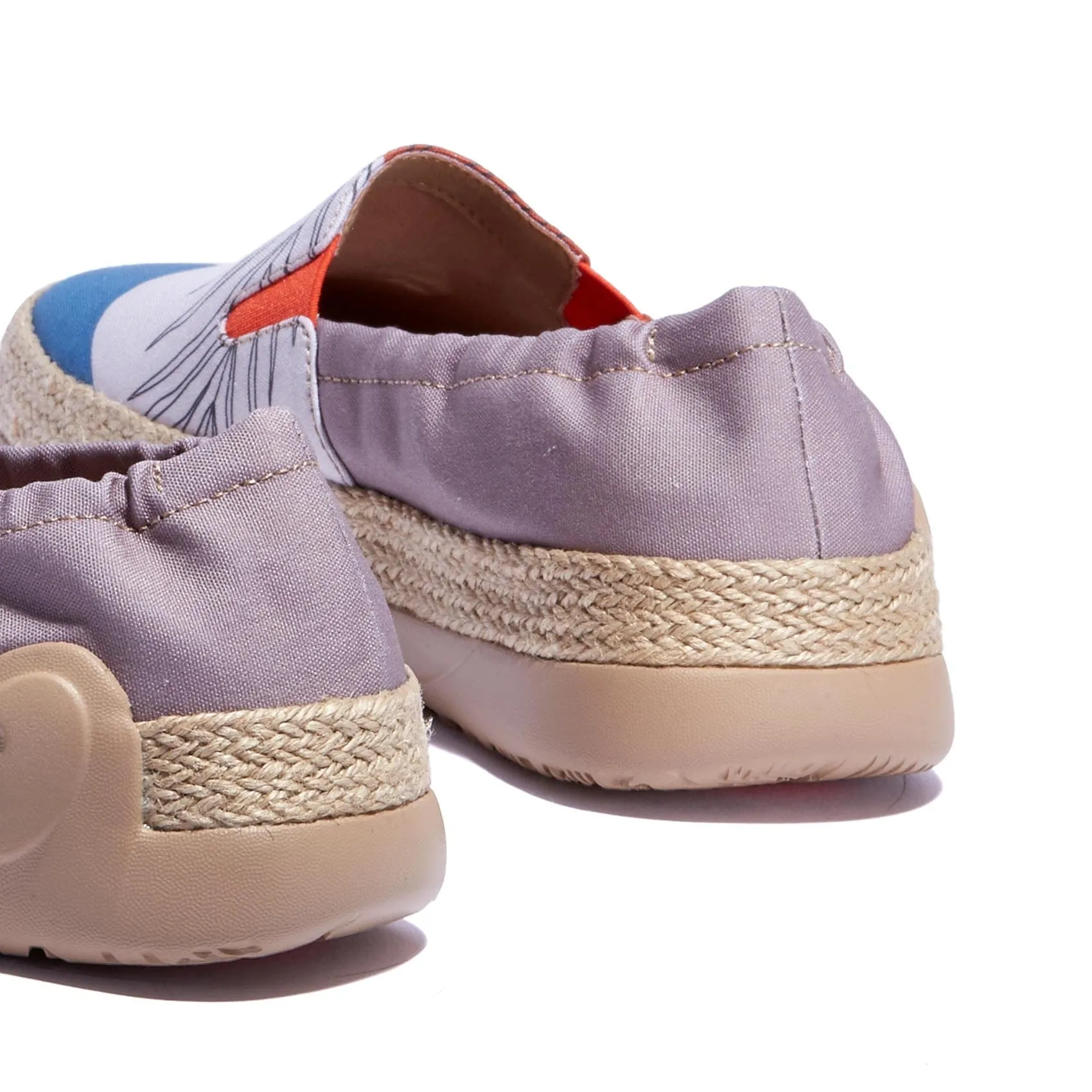 Corner at Backyard Marbella VI Women sold by UIN Footwear product image thumbnail 5