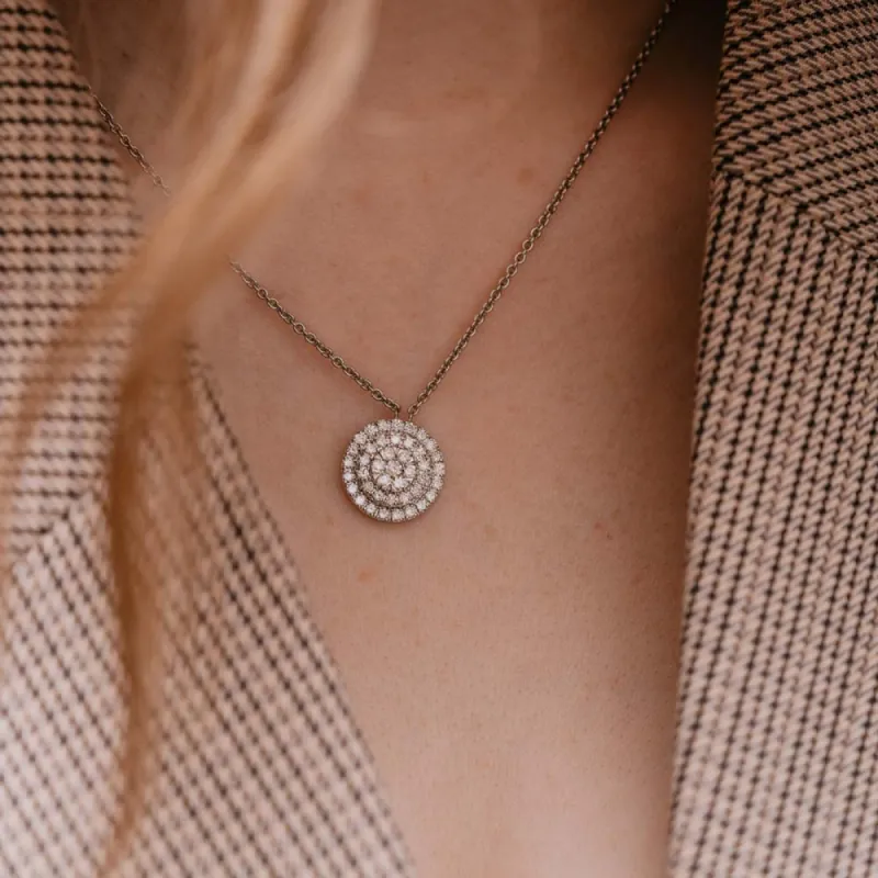 The Vivienne Pendant | 0.90ct VVS E-F Lab Diamonds Round Illusion Halo 14k White Gold made by Ethica Diamonds