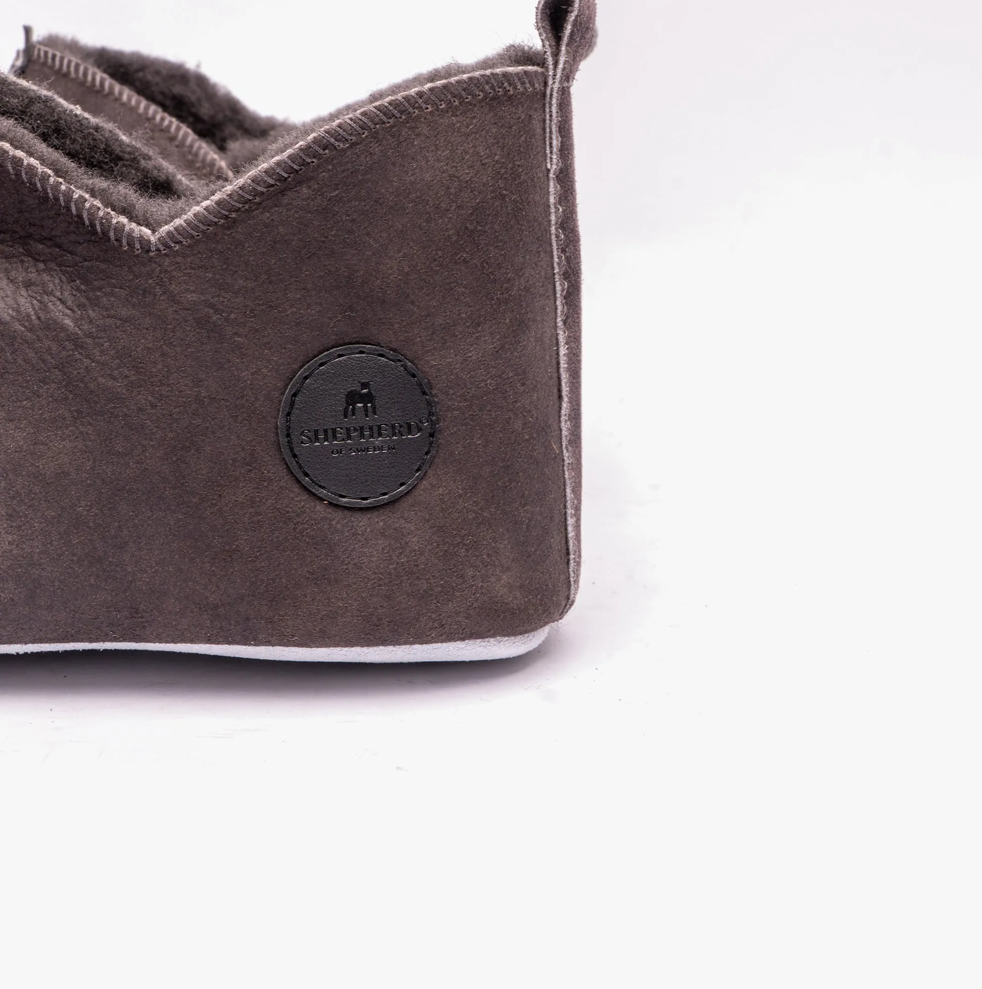 HENRIK Mens Sheepskin Slipper Boots Antique/Asphalt sold by House of Slippers product image thumbnail 5