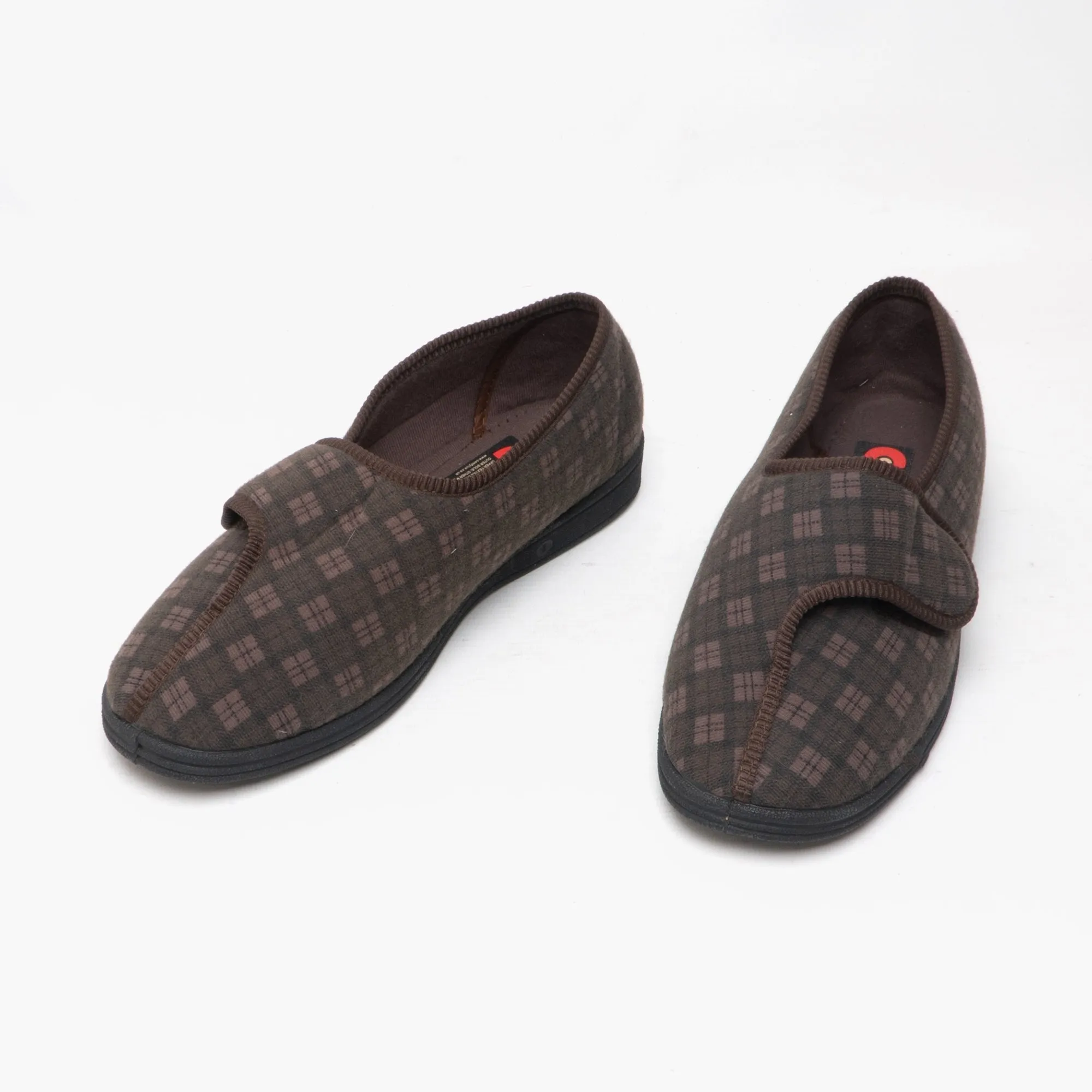 Comfylux PAUL Mens Full Slippers Brown sold by House of Slippers product image thumbnail 3