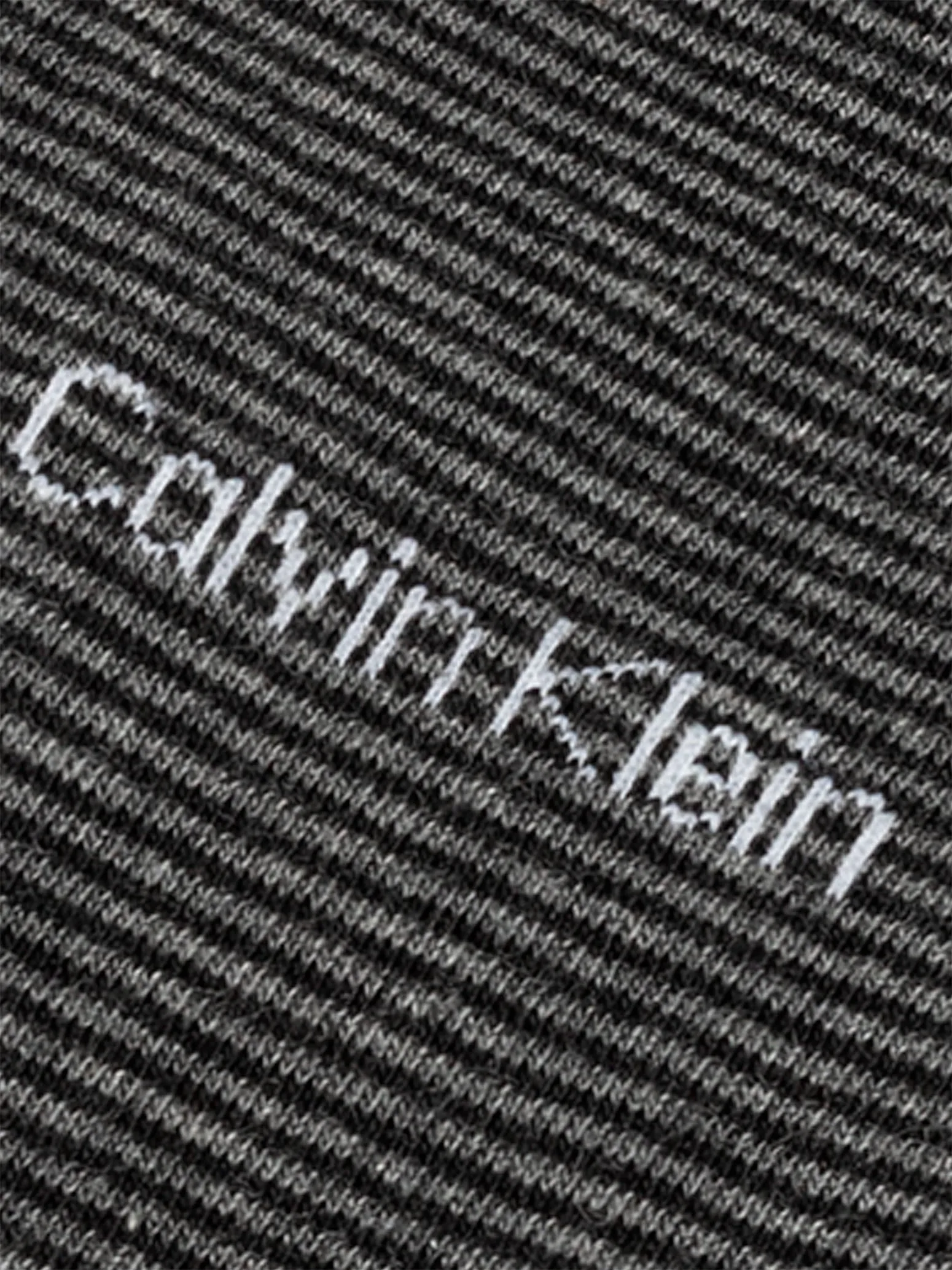 4 Pack Giftboxed Classic Mens Crew Socks Multi sold by House of Slippers product image thumbnail 3