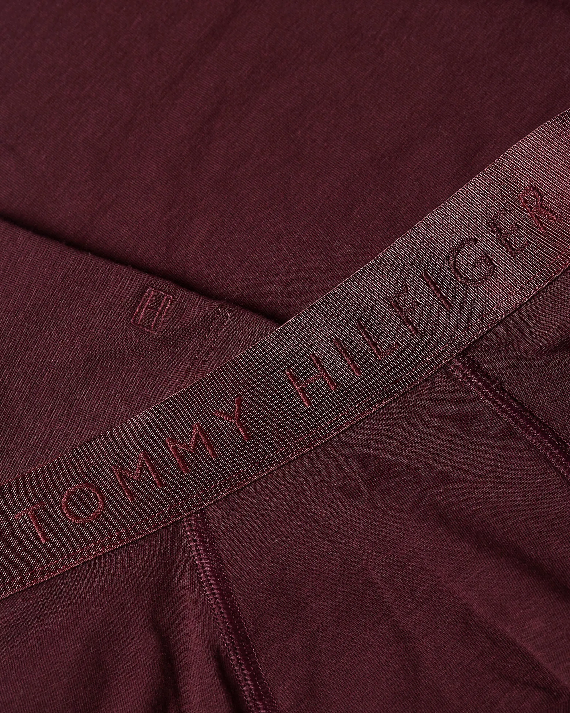 Tommy Hilfiger EVERYDAY LUXE Mens Trunk & Tee Deep Burg/Deep Burg sold by House of Slippers product image thumbnail 4
