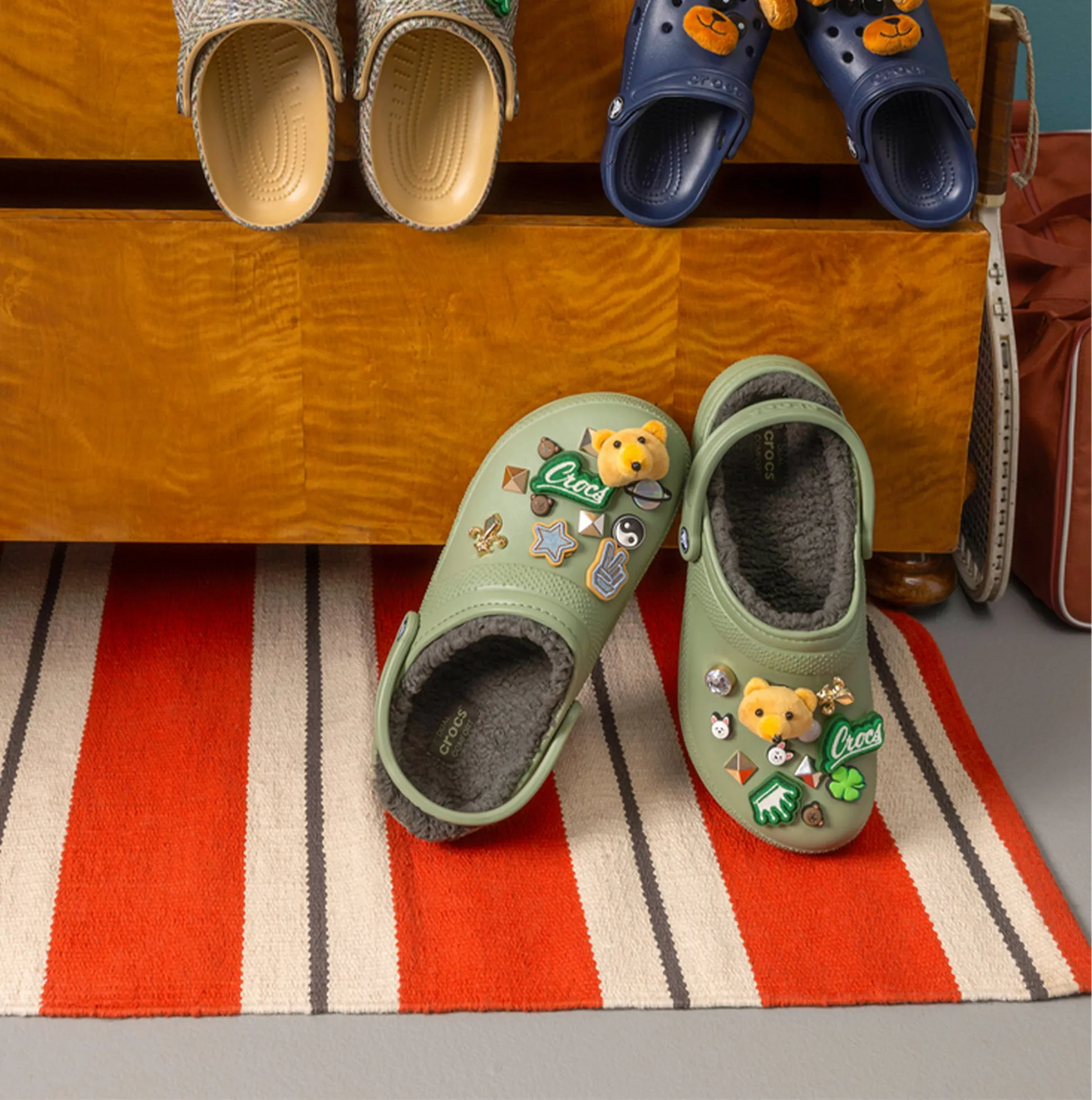 Crocs 203591-3WP CLASSIC LINED Unisex Clogs Moss/Multi sold by House of Slippers product image thumbnail 2