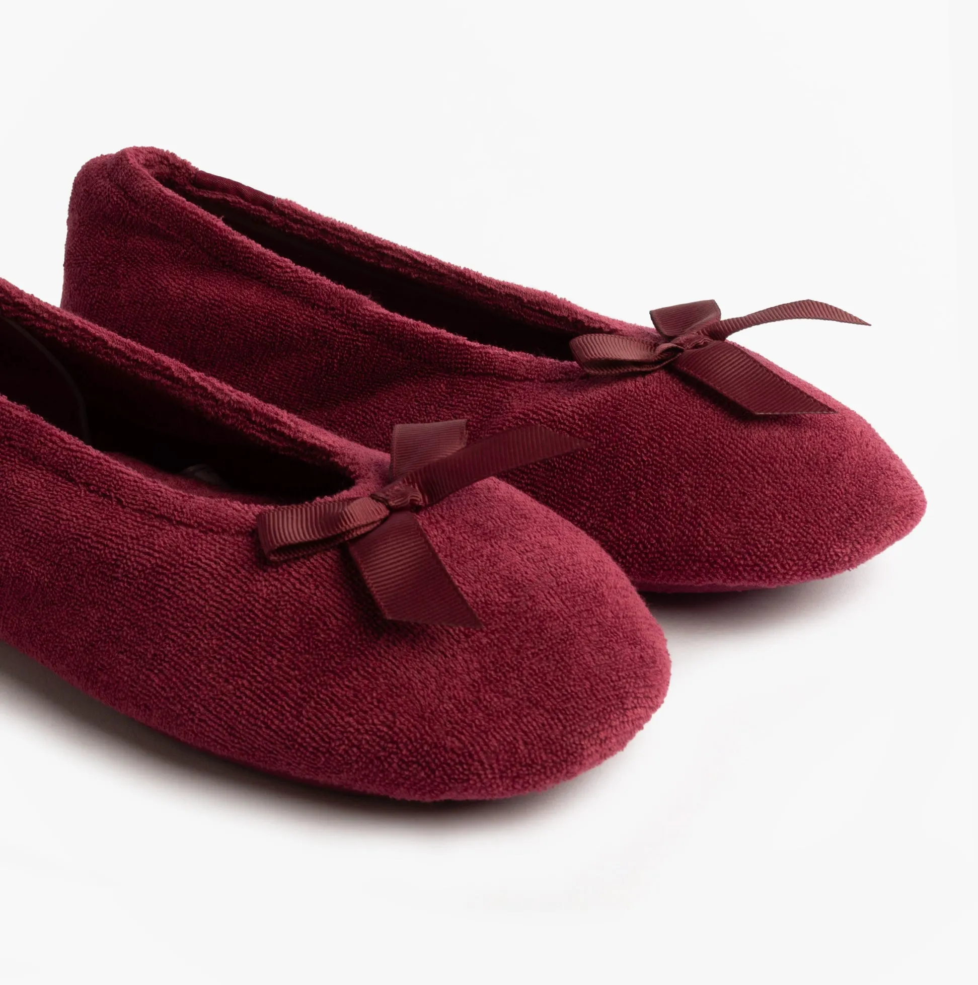 Totes Isotoner STRETCH TERRY BOW Womens Ballerina Slippers Burgundy sold by House of Slippers product image thumbnail 5