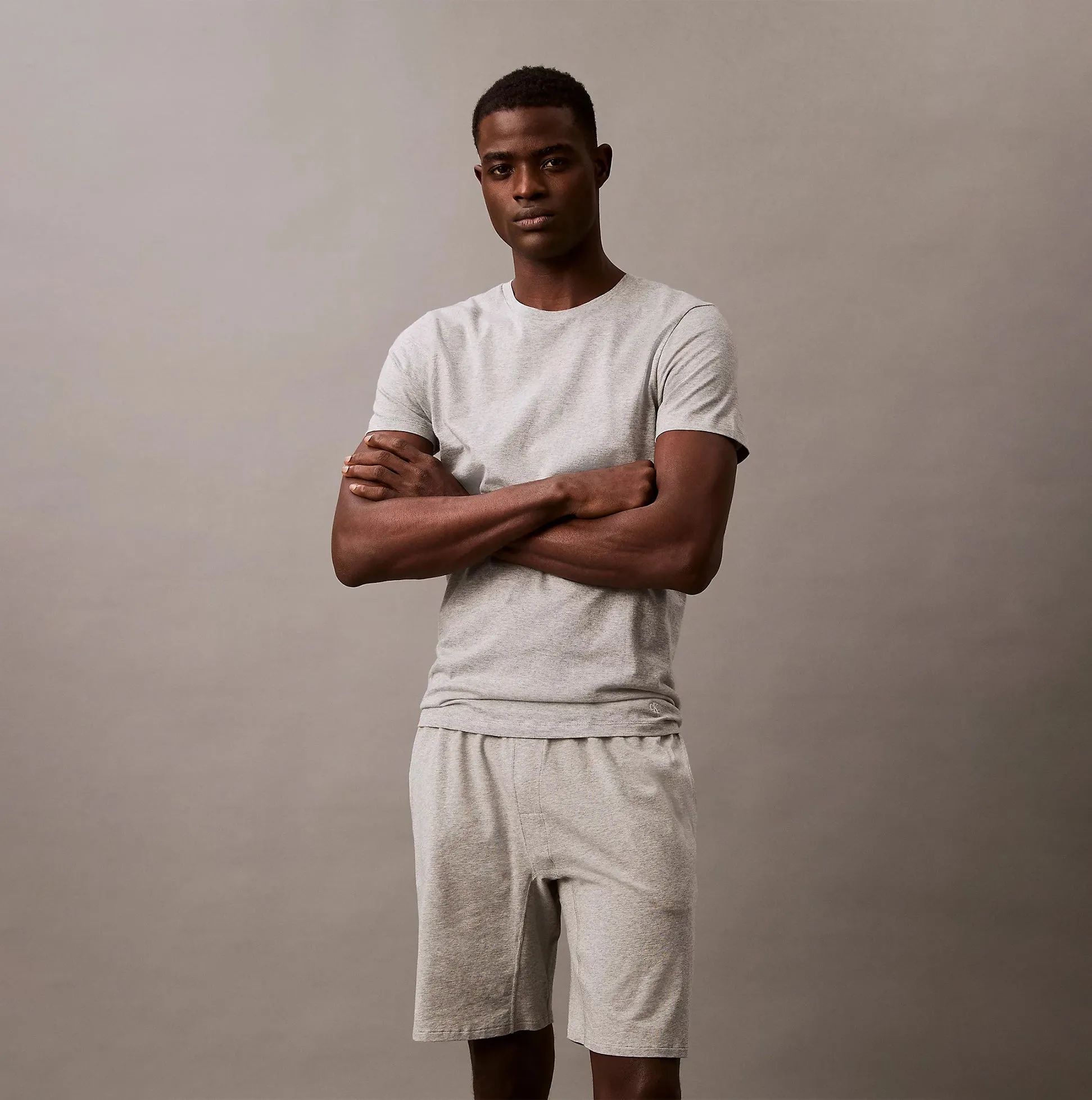 Calvin Klein 100% COTTON 3 Pack Mens T-Shirts Black/Grey Heather/Glacier sold by House of Slippers product image thumbnail 5