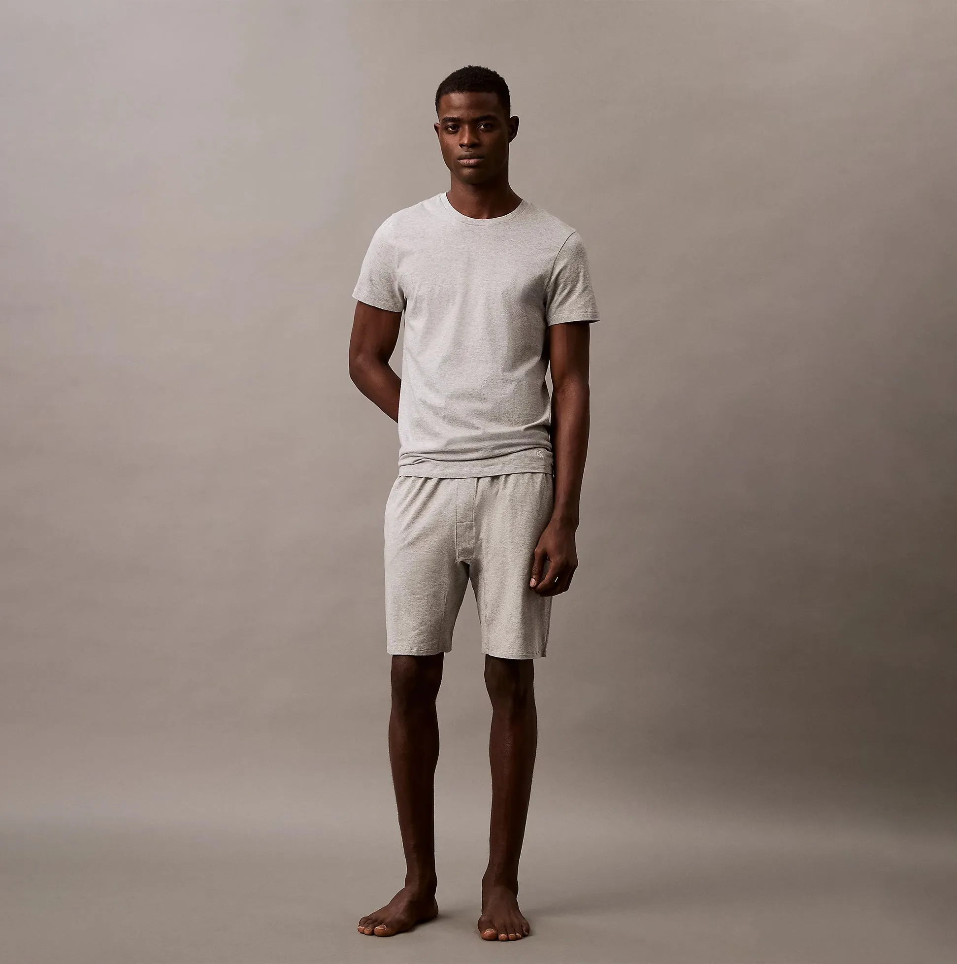 Calvin Klein 100% COTTON 3 Pack Mens T-Shirts Black/Grey Heather/Glacier sold by House of Slippers product image thumbnail 2