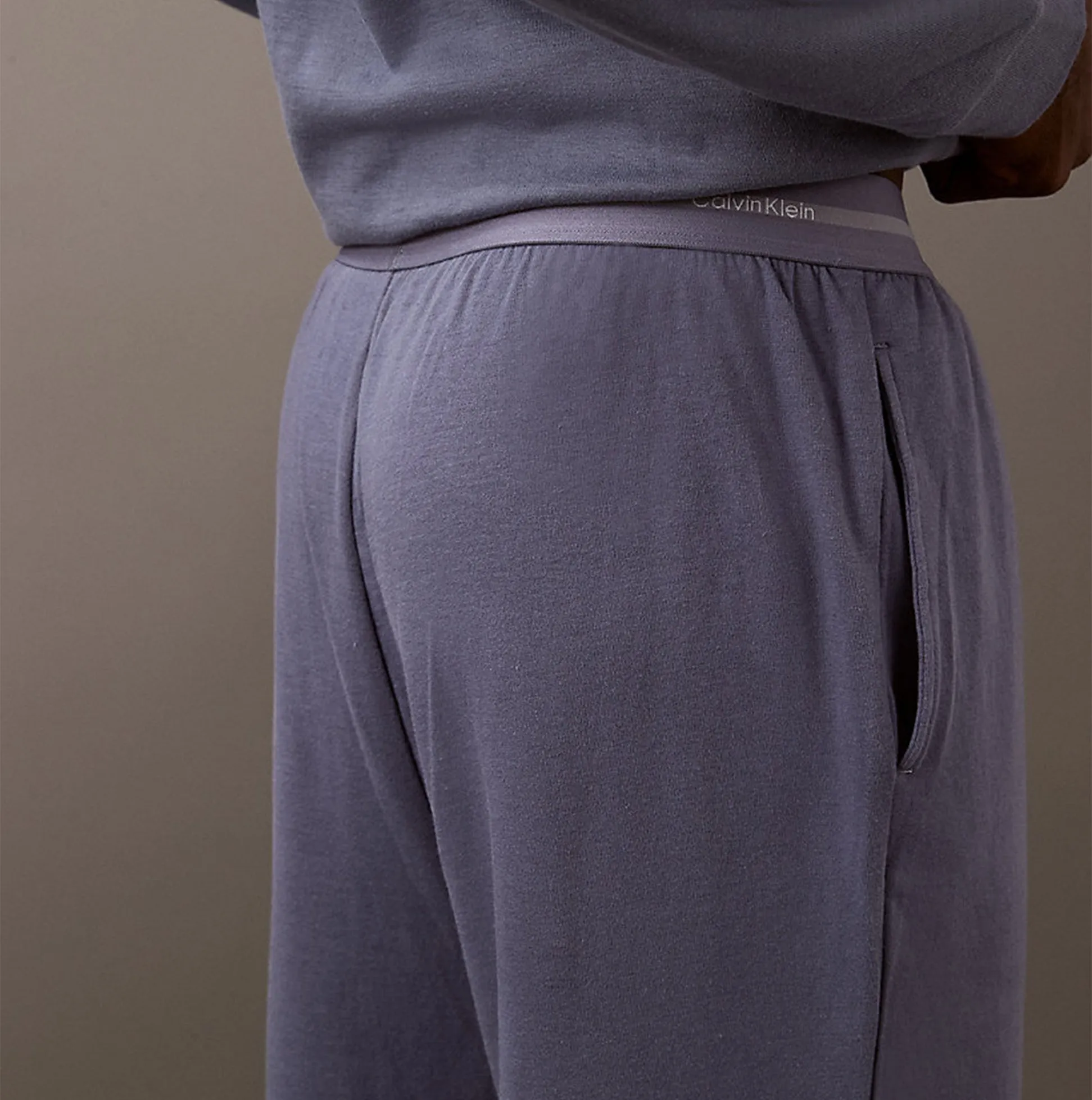 Calvin Klein ICON COTTON TERRY Mens Lounge Joggers Grisaille sold by House of Slippers product image thumbnail 4