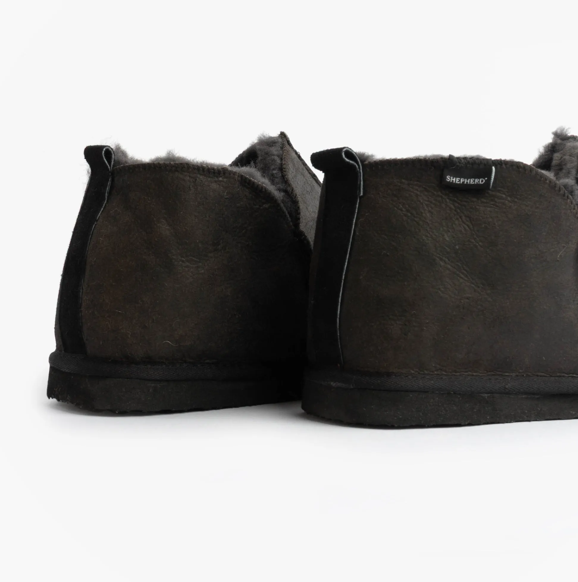 Shepherd ANTON Mens Slippers Matt Black sold by House of Slippers product image thumbnail 5