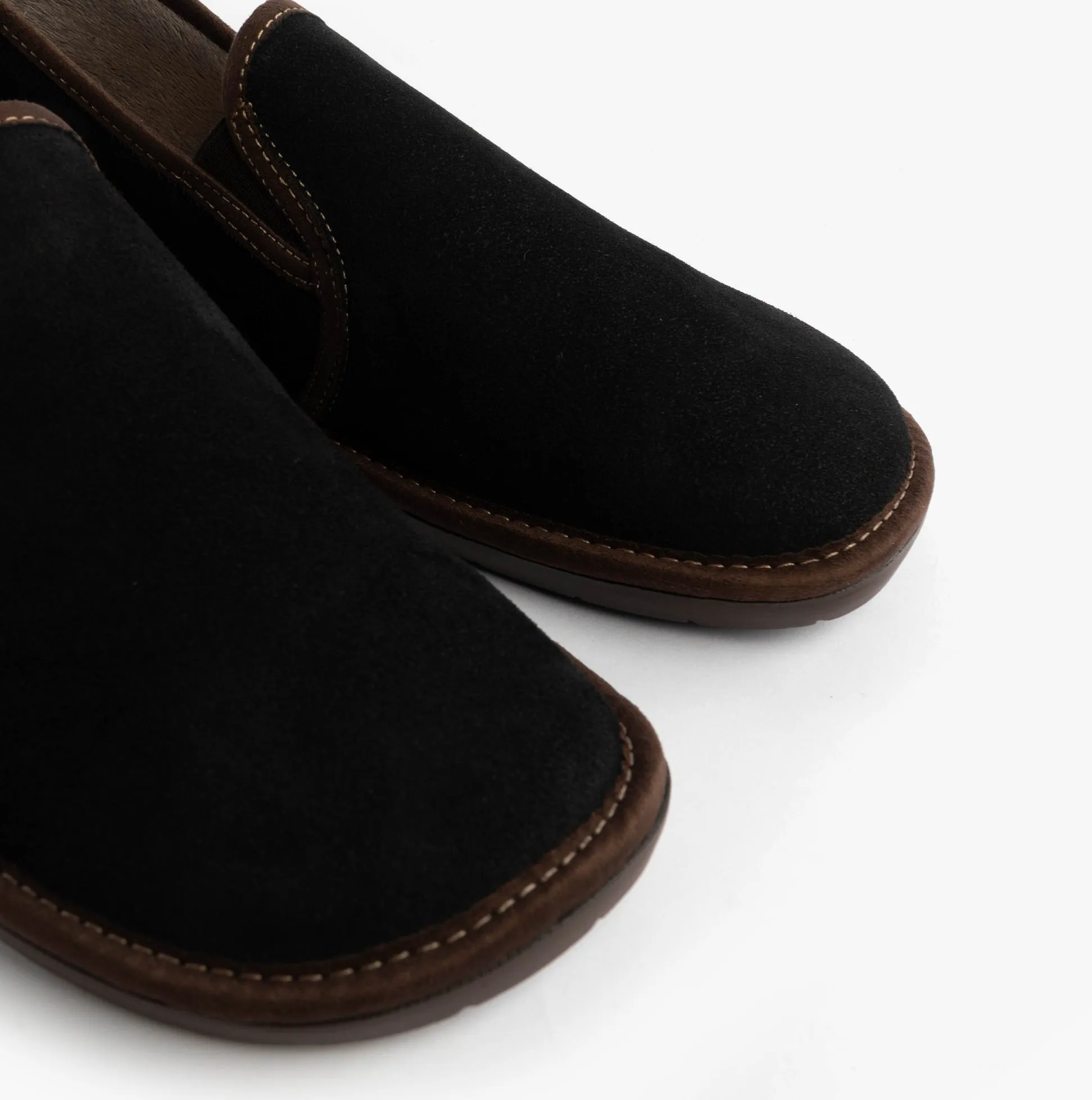 Nordikas 663 Mens Suede Full Slippers Black sold by House of Slippers product image thumbnail 4