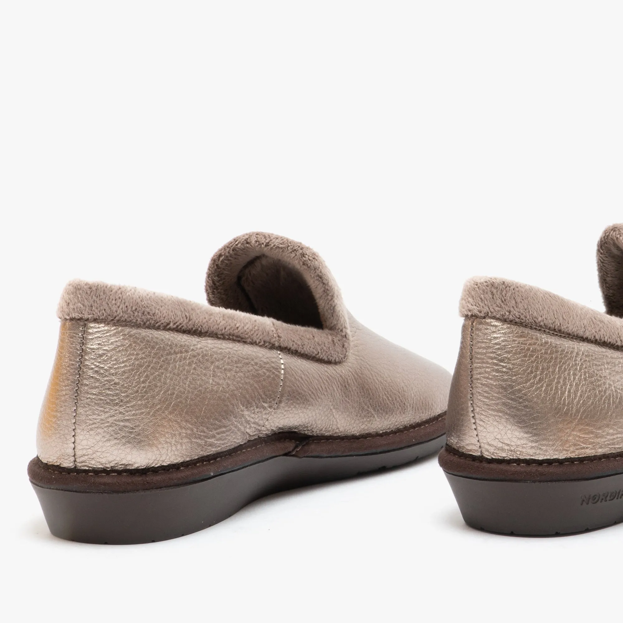 Nordikas 305 (NAPA) Womens Full Slippers Onyx sold by House of Slippers product image thumbnail 5