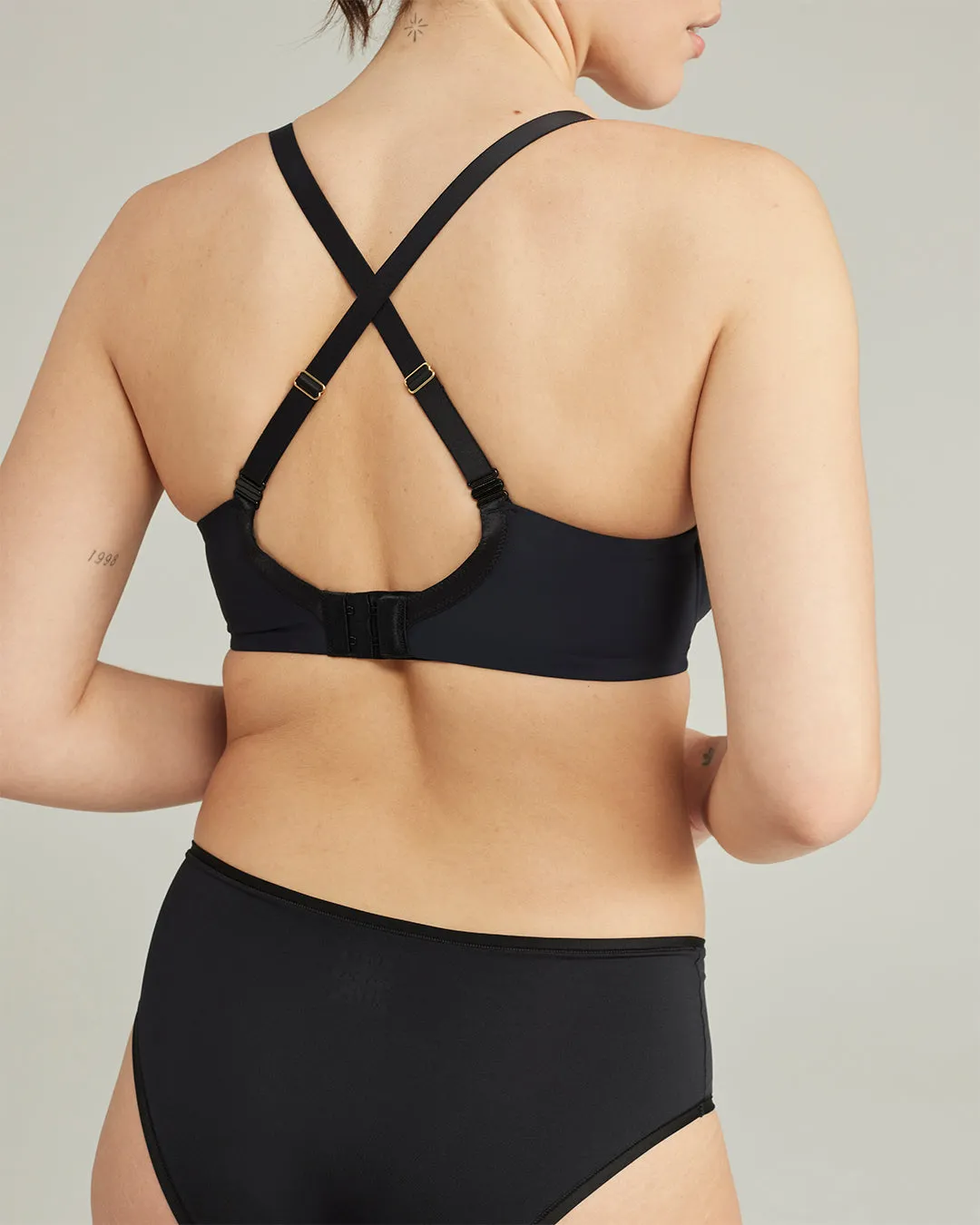 The Stretch Boss Full Cover Bra - Black sold by Nudea product image thumbnail 2
