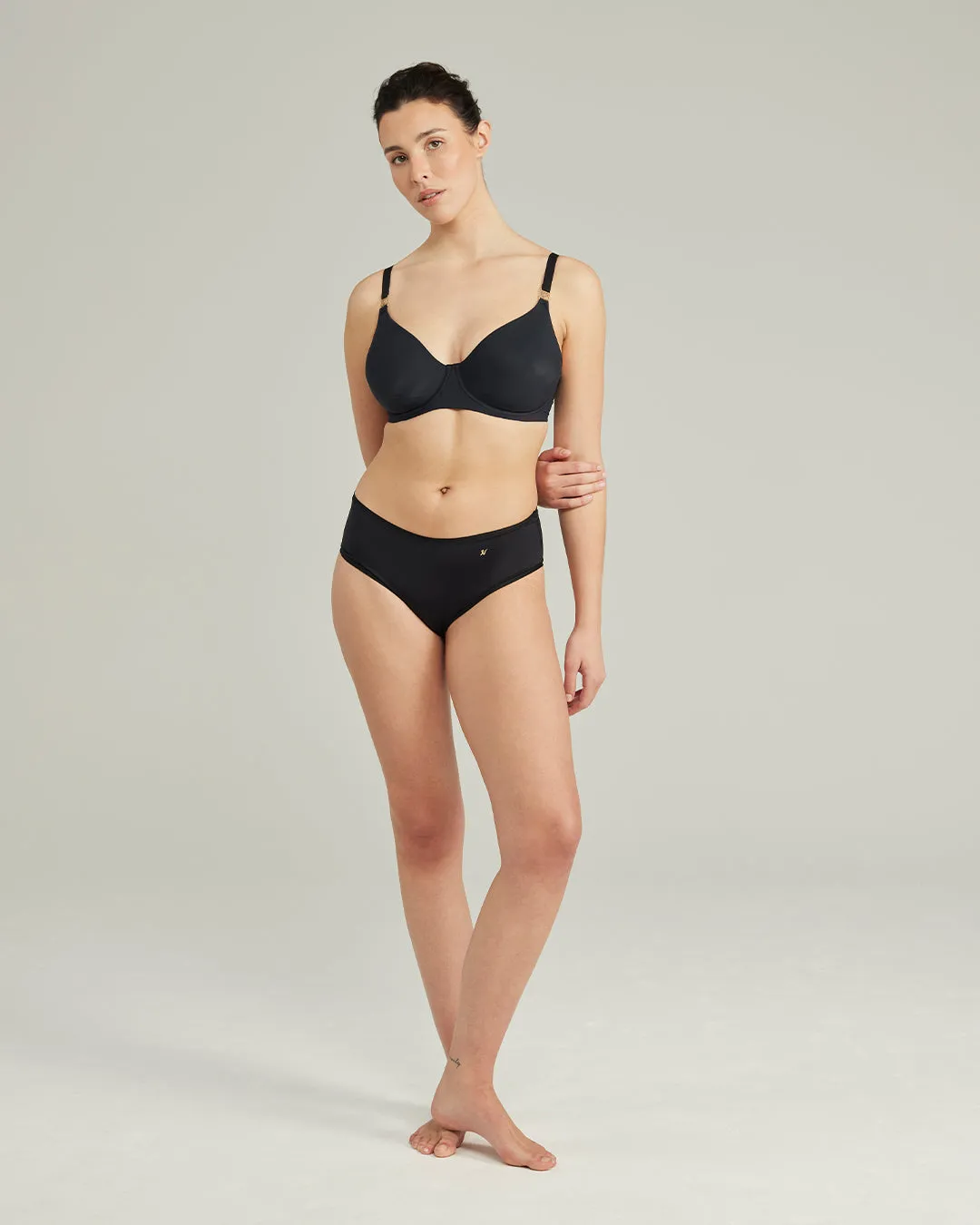 The Stretch Boss Full Cover Bra - Black sold by Nudea product image thumbnail 3