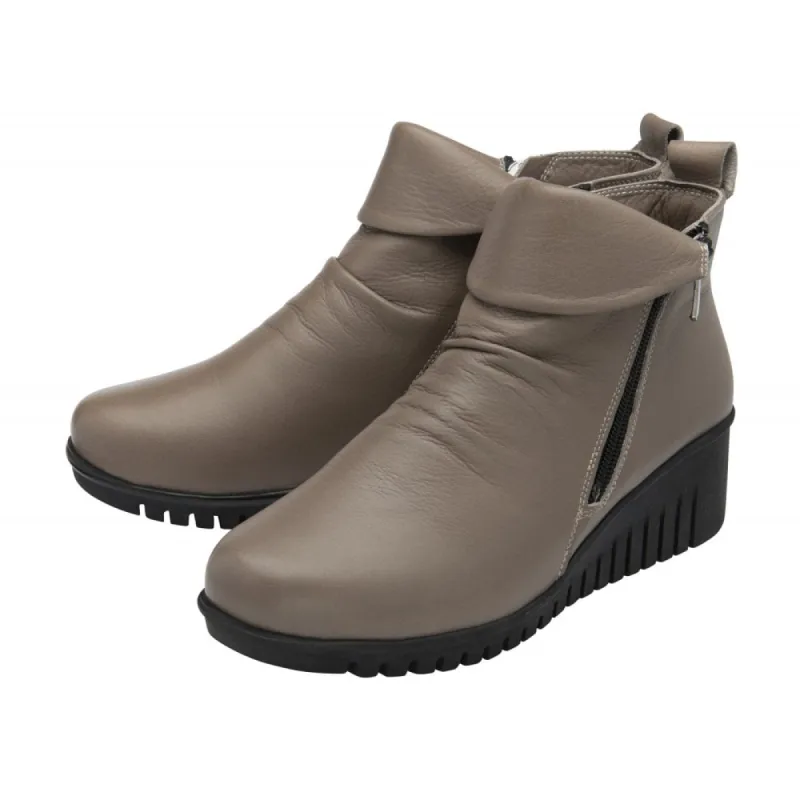 Lotus CORDELIA Womens Boots Clay sold by Shuperb