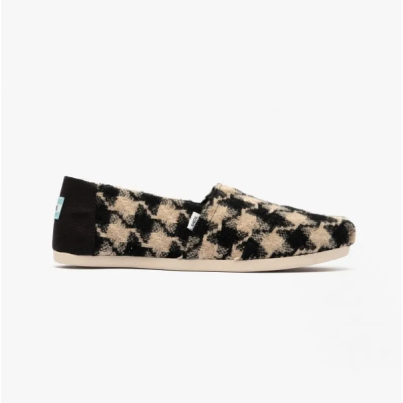 TOMS ALPARGATA Womens Espadrille Black/White sold by Shuperb