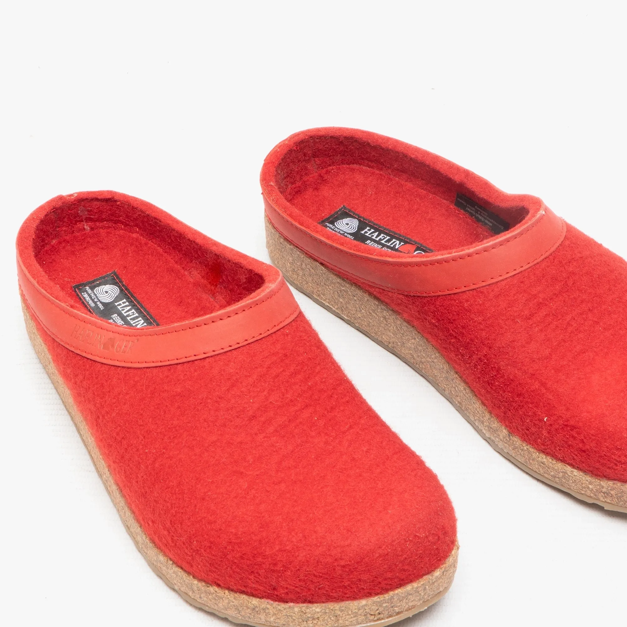 TORBEN Ladies Felt Wide Fit Mule Slippers Red sold by Shuperb product image thumbnail 3