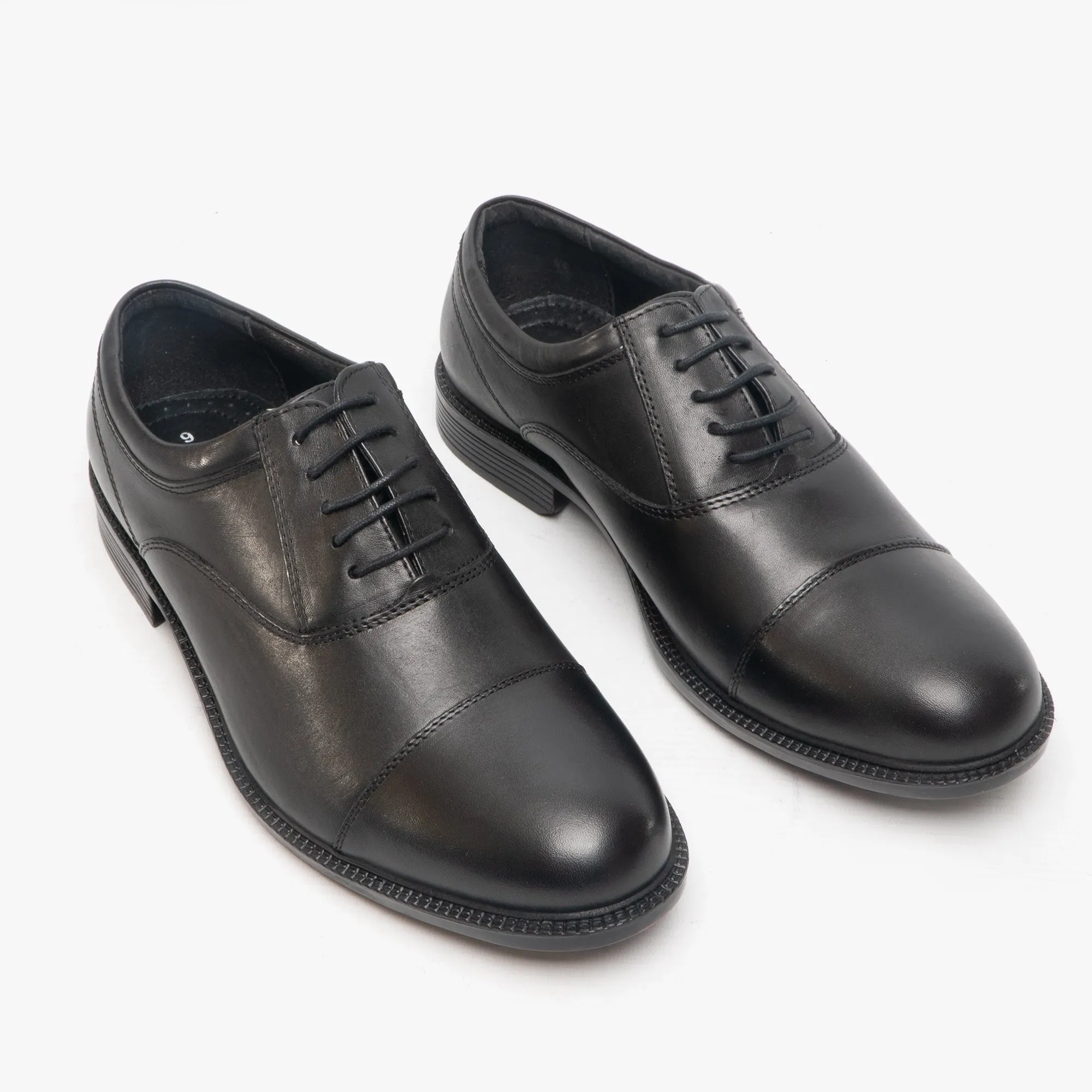 Roamers CLARK Mens Leather Fuller Fitting Capped Oxford Shoes Black sold by Shuperb product image thumbnail 2