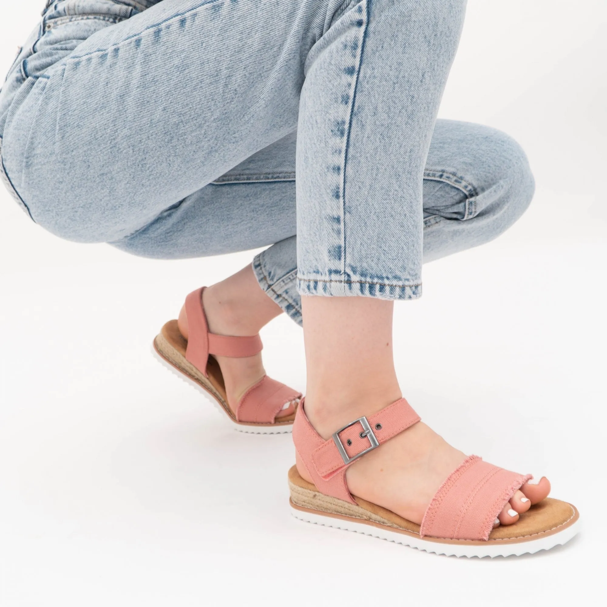 Skechers 113541/CRL DESERT KISS-ADOBE PRINCESS Womens Strap Sandals Coral sold by Shuperb product image thumbnail 2