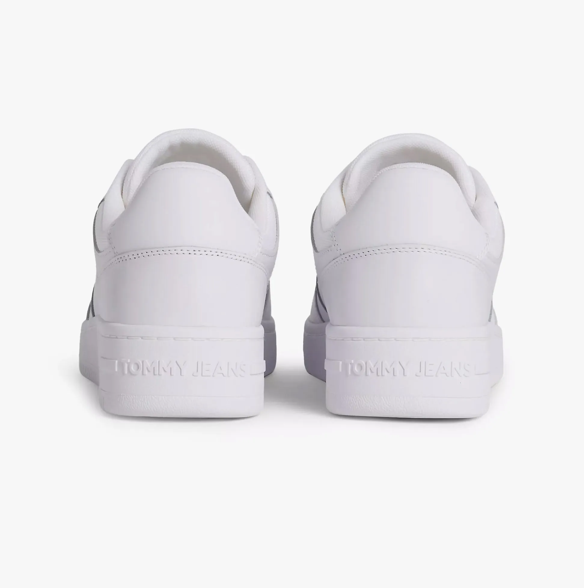 RETRO ESSENTIAL BASKETBALL Mens Trainers White sold by Shuperb product image thumbnail 4
