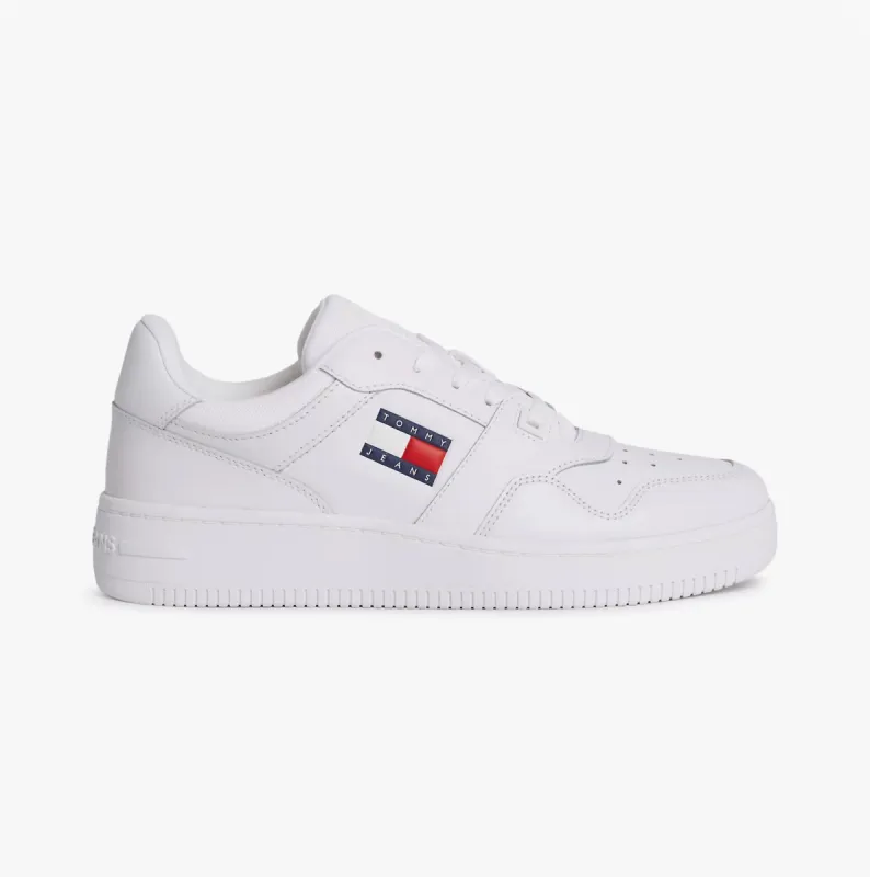 RETRO ESSENTIAL BASKETBALL Mens Trainers White sold by Shuperb