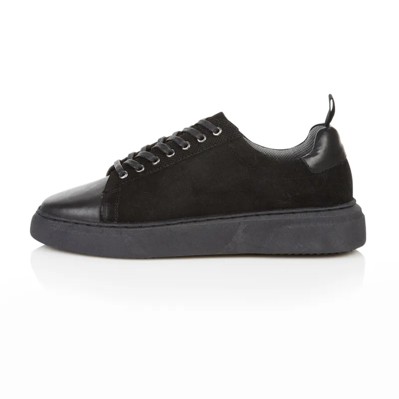 CHARTERHOUSE Mens Trainers Black sold by Shuperb