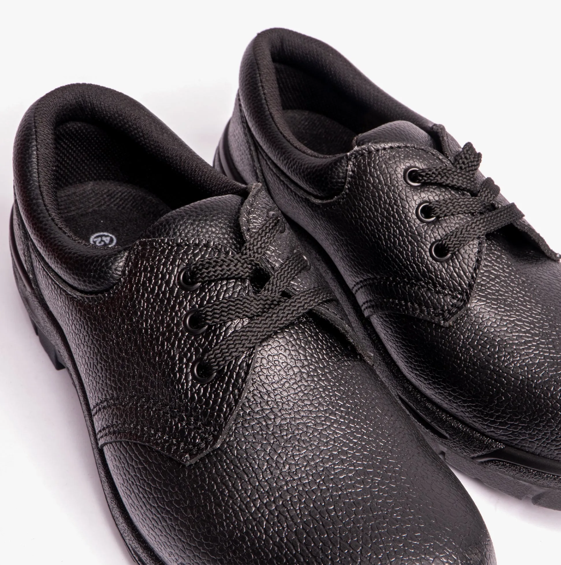 Grafters M530A Mens Leather Safety Shoes Black sold by Shuperb product image thumbnail 5