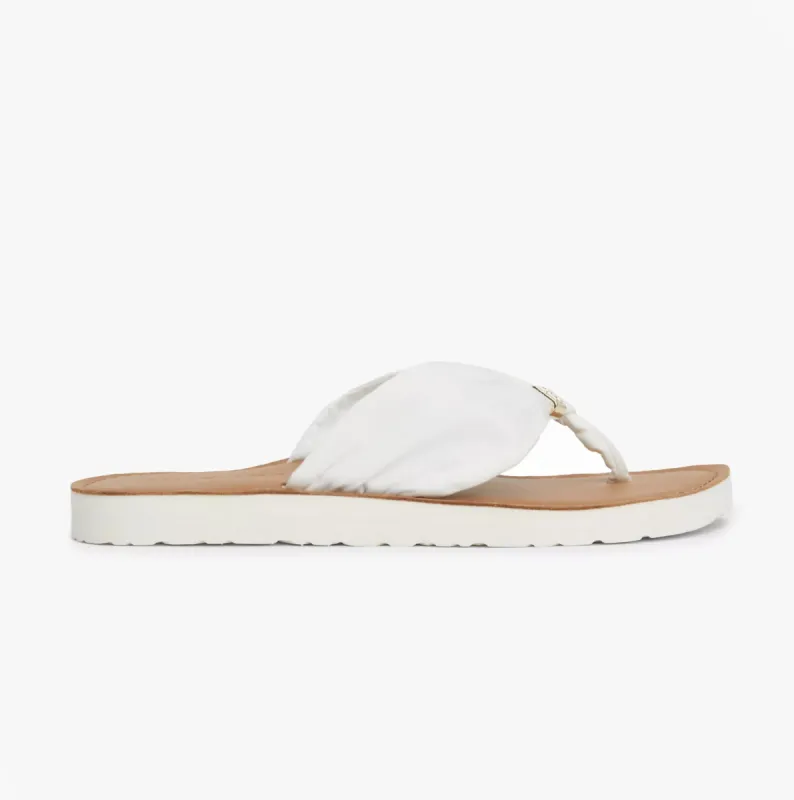 ELEVATED BEACH Womens Flip Flops Ecru made by Tommy Hilfiger