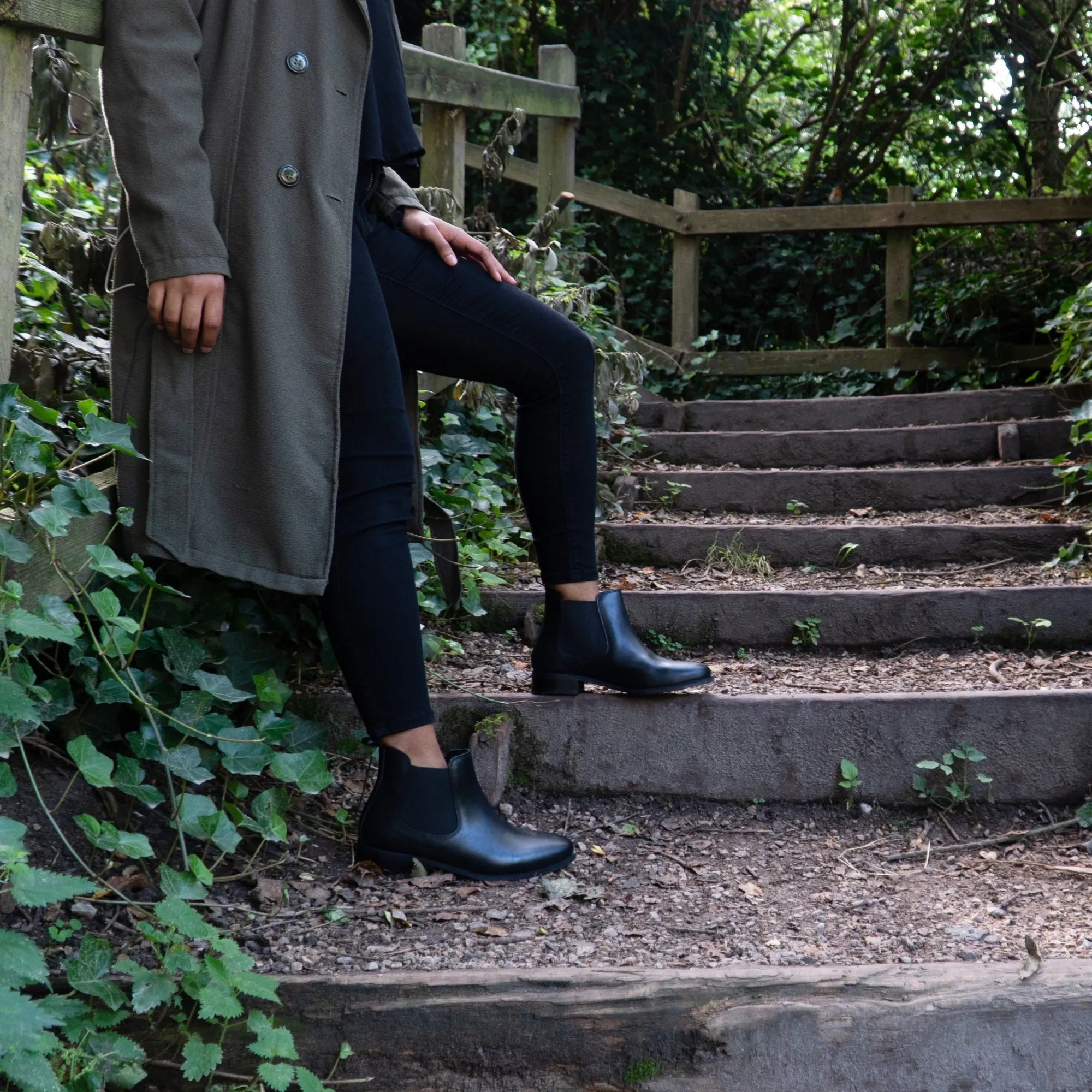 Shuperb PIPPA Womens Leather Chelsea Boots Black sold by Shuperb product image thumbnail 3