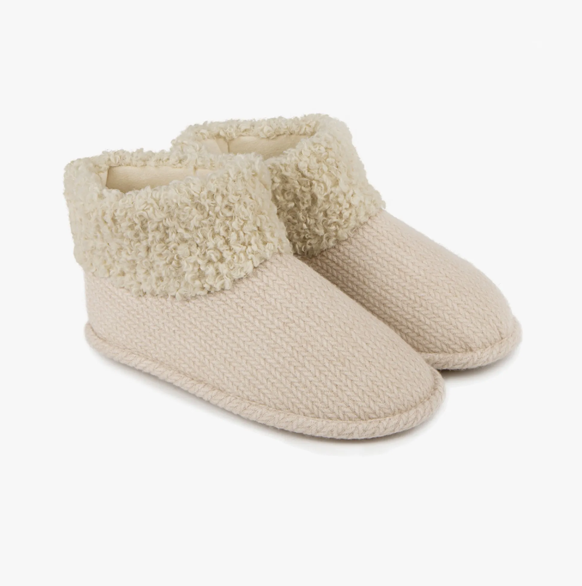 CABLE Womens Boot Slippers Cream sold by Shuperb product image thumbnail 3