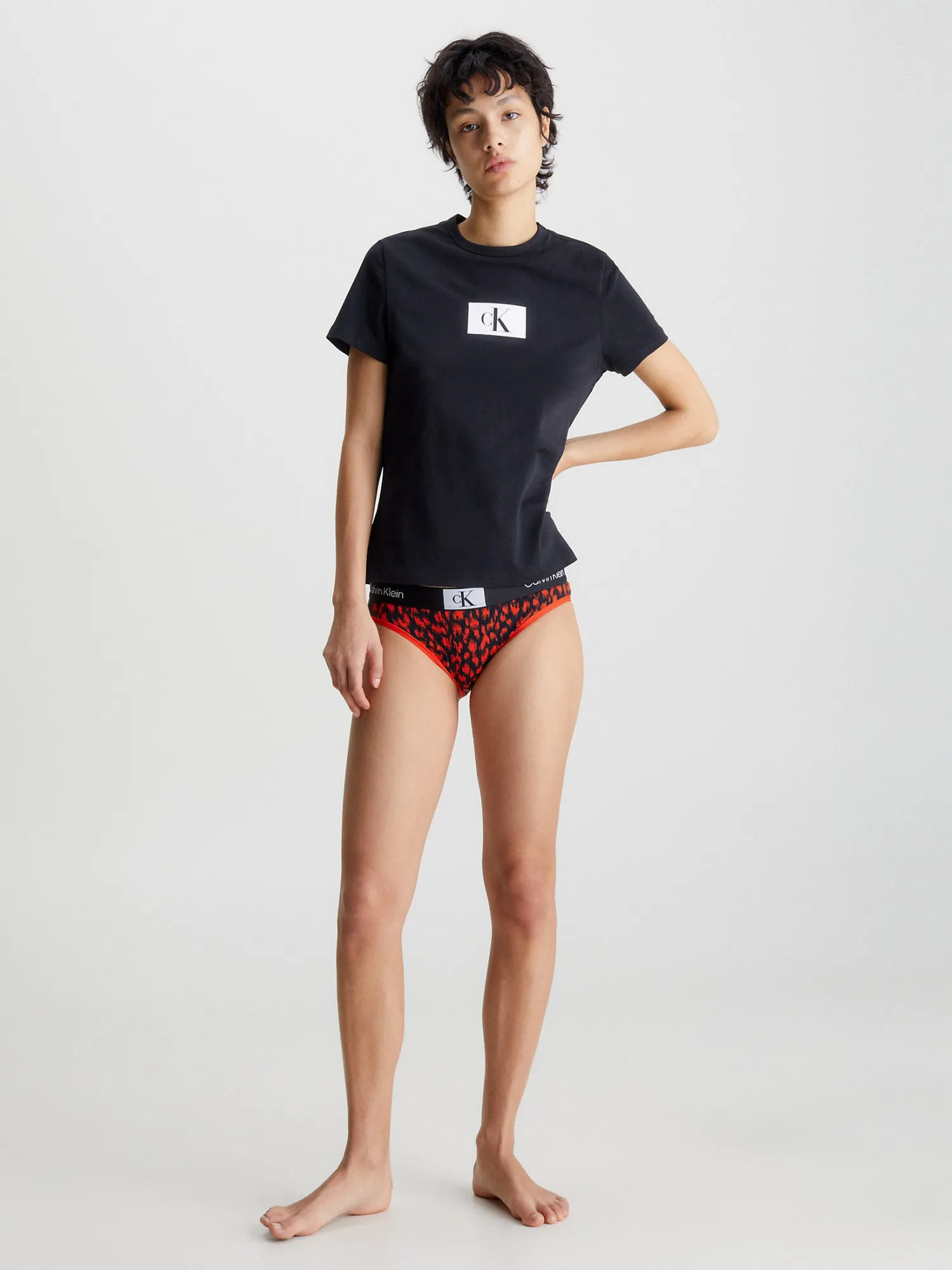 Calvin Klein S/S CREW NECK Womens Black sold by Shuperb product image thumbnail 4