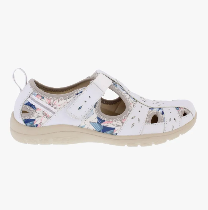 Free Spirit CLEVELAND Womens Sandals White/Multi sold by Shuperb