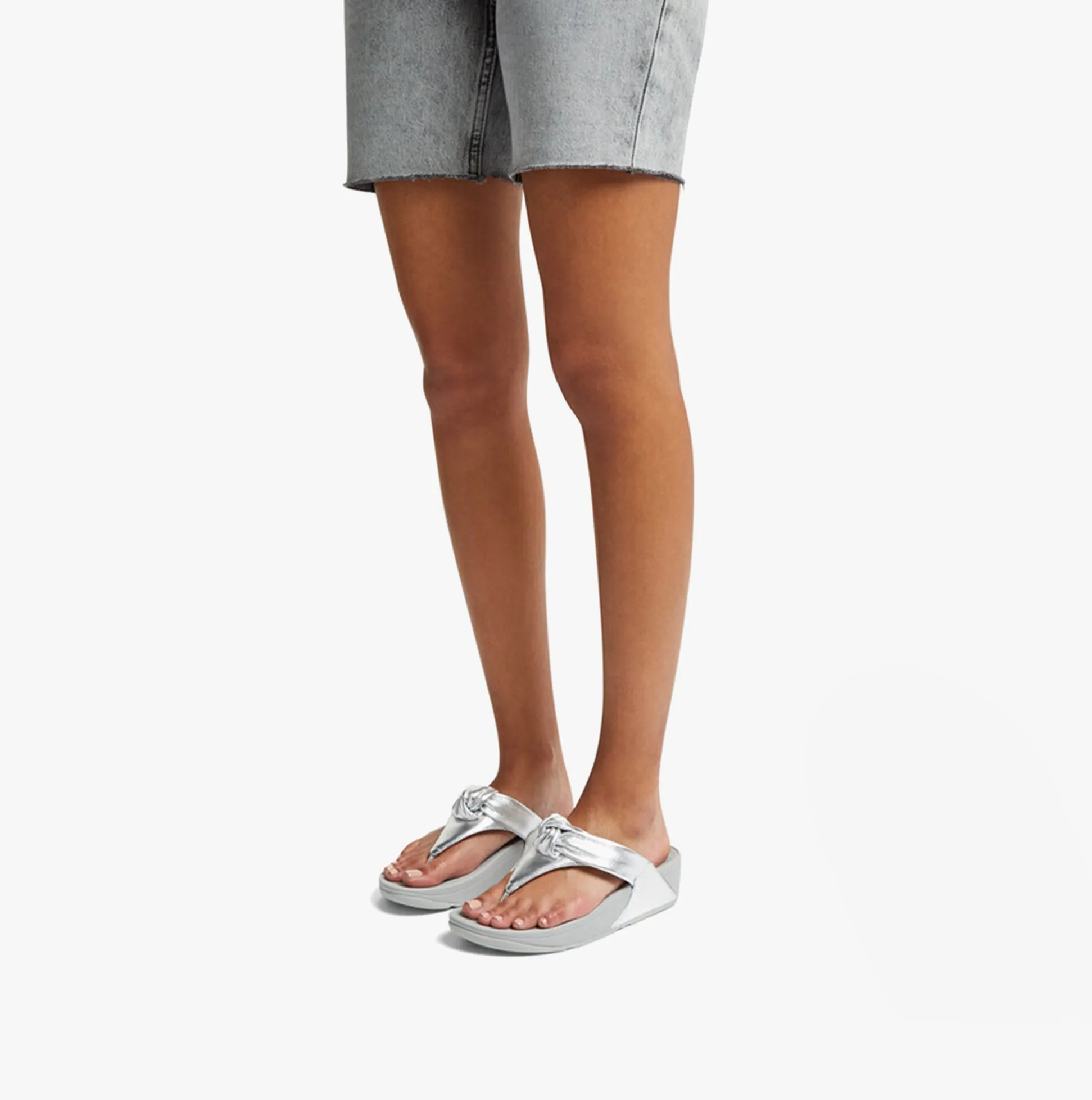 LULU PADDED-KNOT METALLIC-LEATHER Womens Toe Post Sandals Silver sold by Shuperb product image thumbnail 4