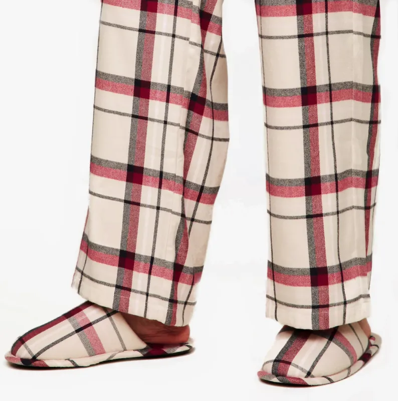 Tommy Hilfiger TH ORIGINAL Womens Pyjama and Slippers Gift Set Cash Creme/Heritage Plaid Creme sold by Shuperb