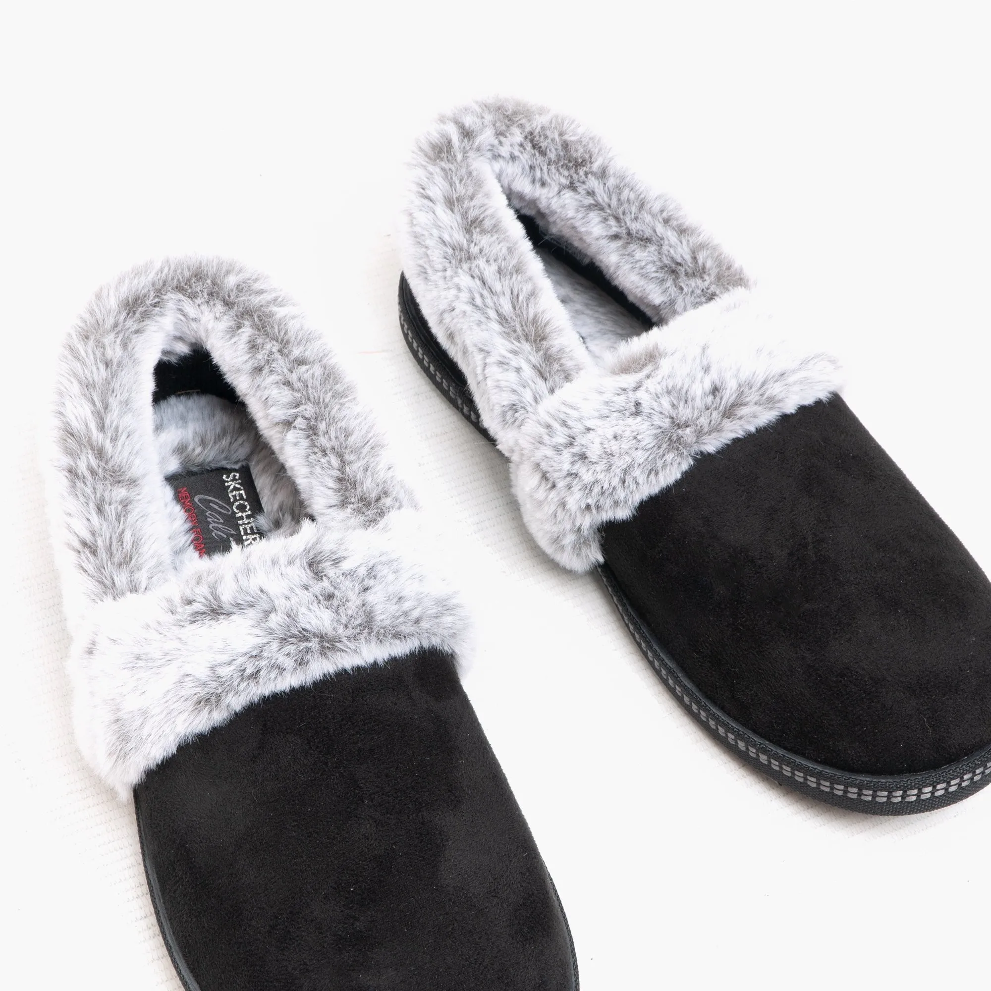 Skechers 32777/BLK COZY CAMPFIRE-TEAM TOASTY Womens Full Slippers Black sold by Shuperb product image thumbnail 2