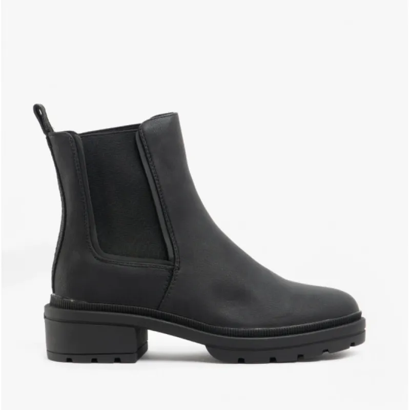 Rocket Dog IGGIE Womens Chelsea Boots Black sold by Shuperb