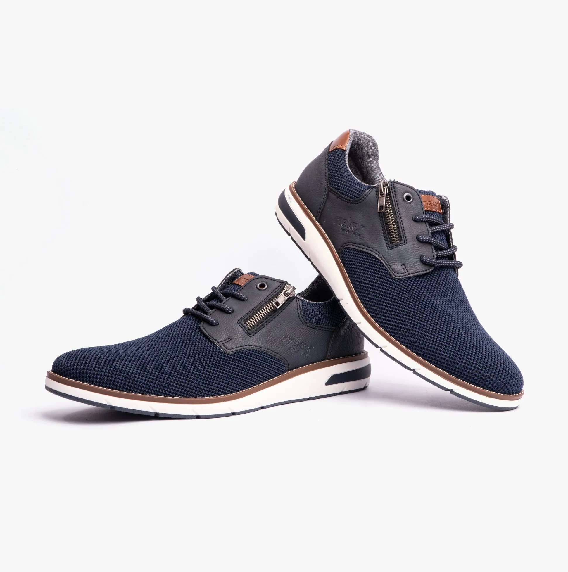 11311-14 Mens Trainers Blue sold by Shuperb product image thumbnail 3