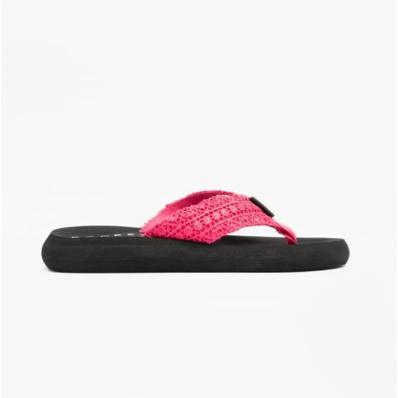 Rocket Dog SPOTLIGHT LIMA CROCHET Womens Flip Flops Pink sold by Shuperb