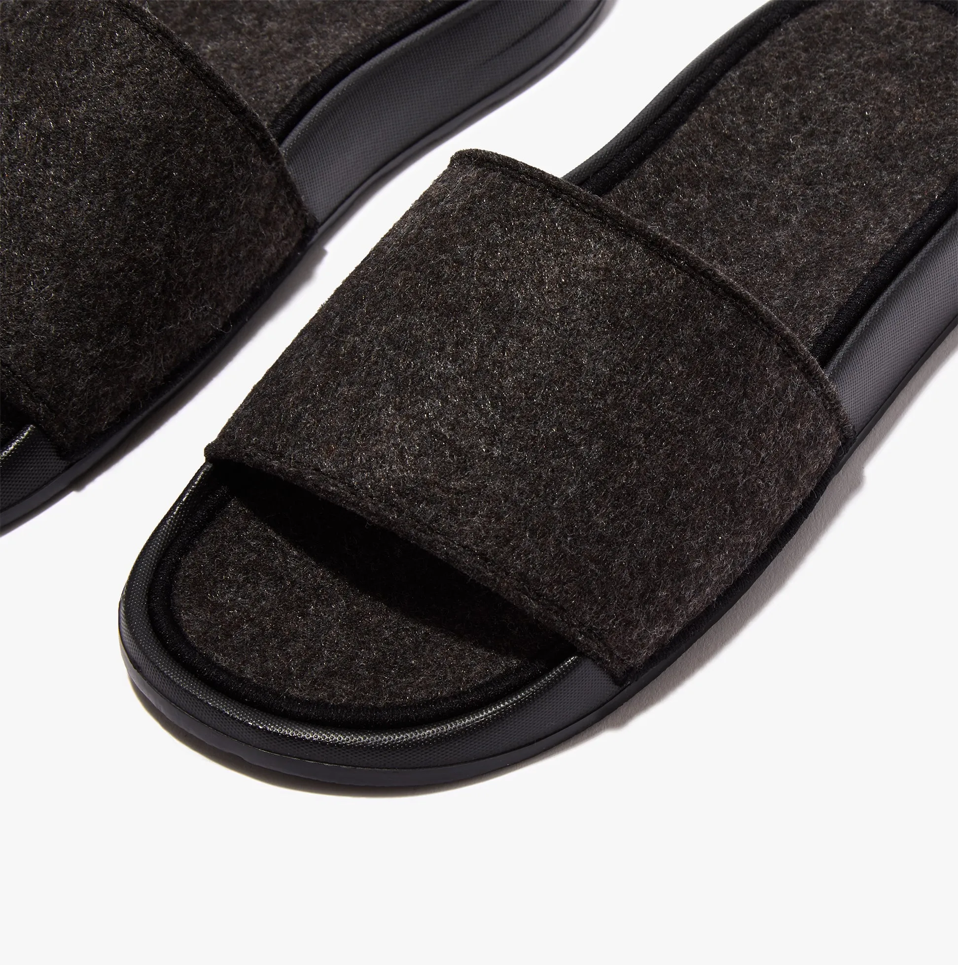 FitFlop iQUSHION e01 FELT Womens Slides All Black sold by Shuperb product image thumbnail 4