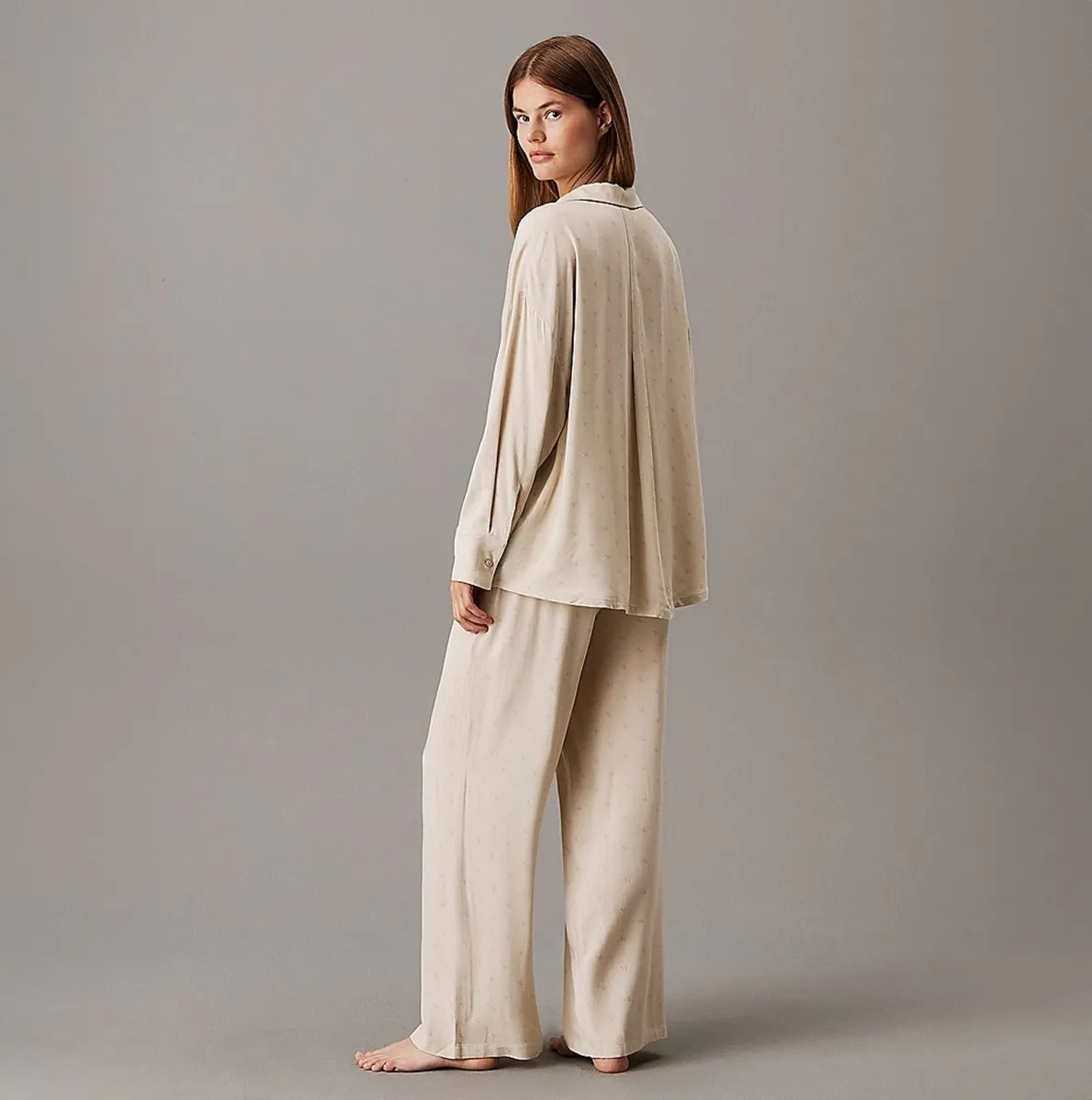 Calvin Klein WOVEN VISCOSE Womens Button Down Pants Set Diamond Logo/Cocoon sold by Shuperb product image thumbnail 2