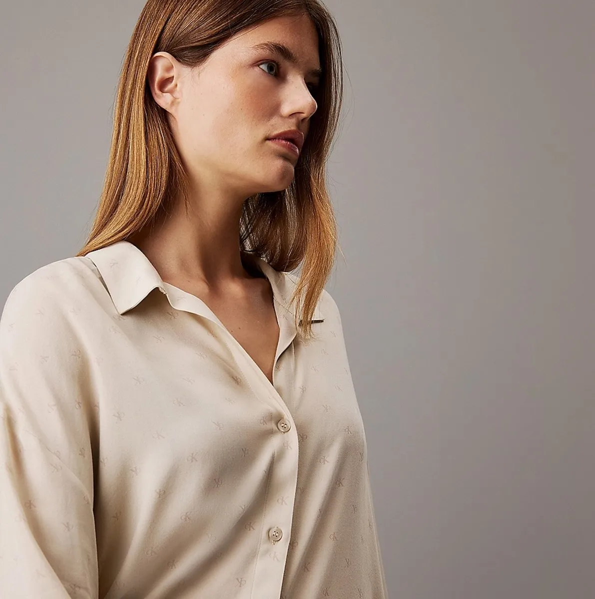 Calvin Klein WOVEN VISCOSE Womens Button Down Pants Set Diamond Logo/Cocoon sold by Shuperb product image thumbnail 3