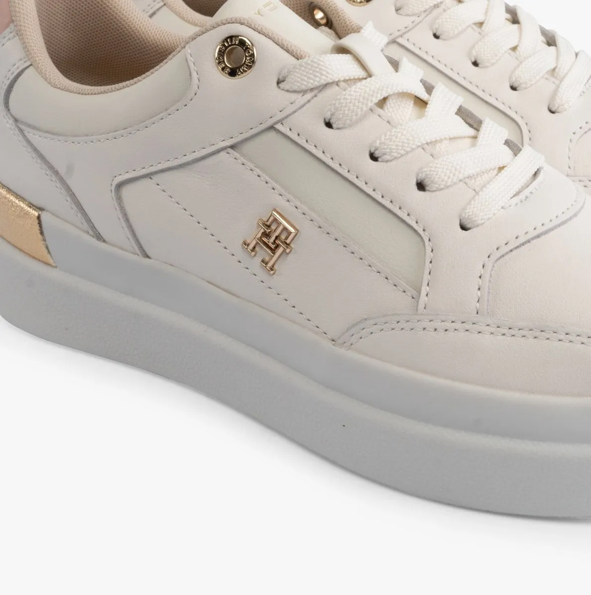 Tommy Hilfiger MONOGRAM METALLIC LEATHER Womens Court Trainers Ancient White sold by Shuperb product image thumbnail 3