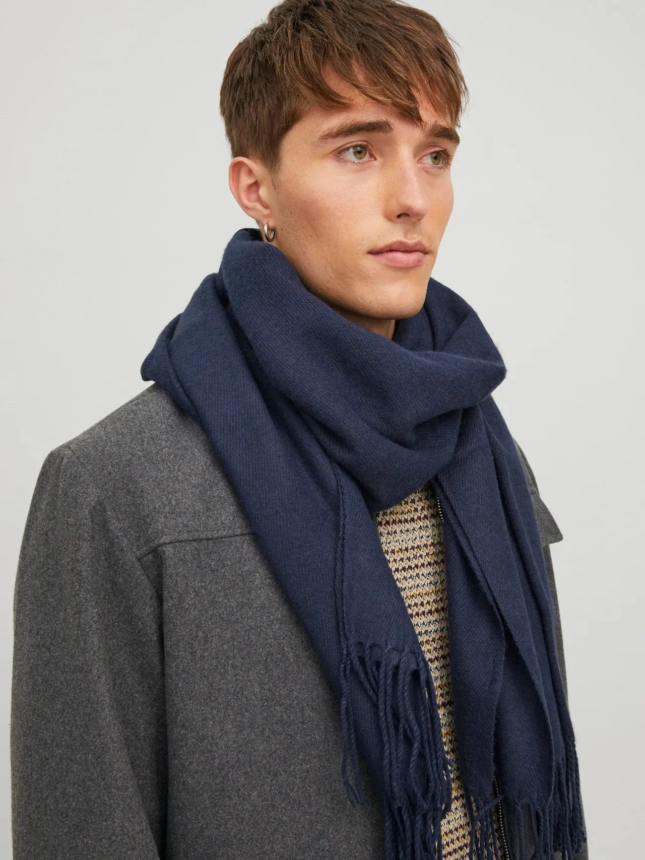 SOLID WOVEN Mens Scarf Navy Blazer sold by Shuperb product image thumbnail 2